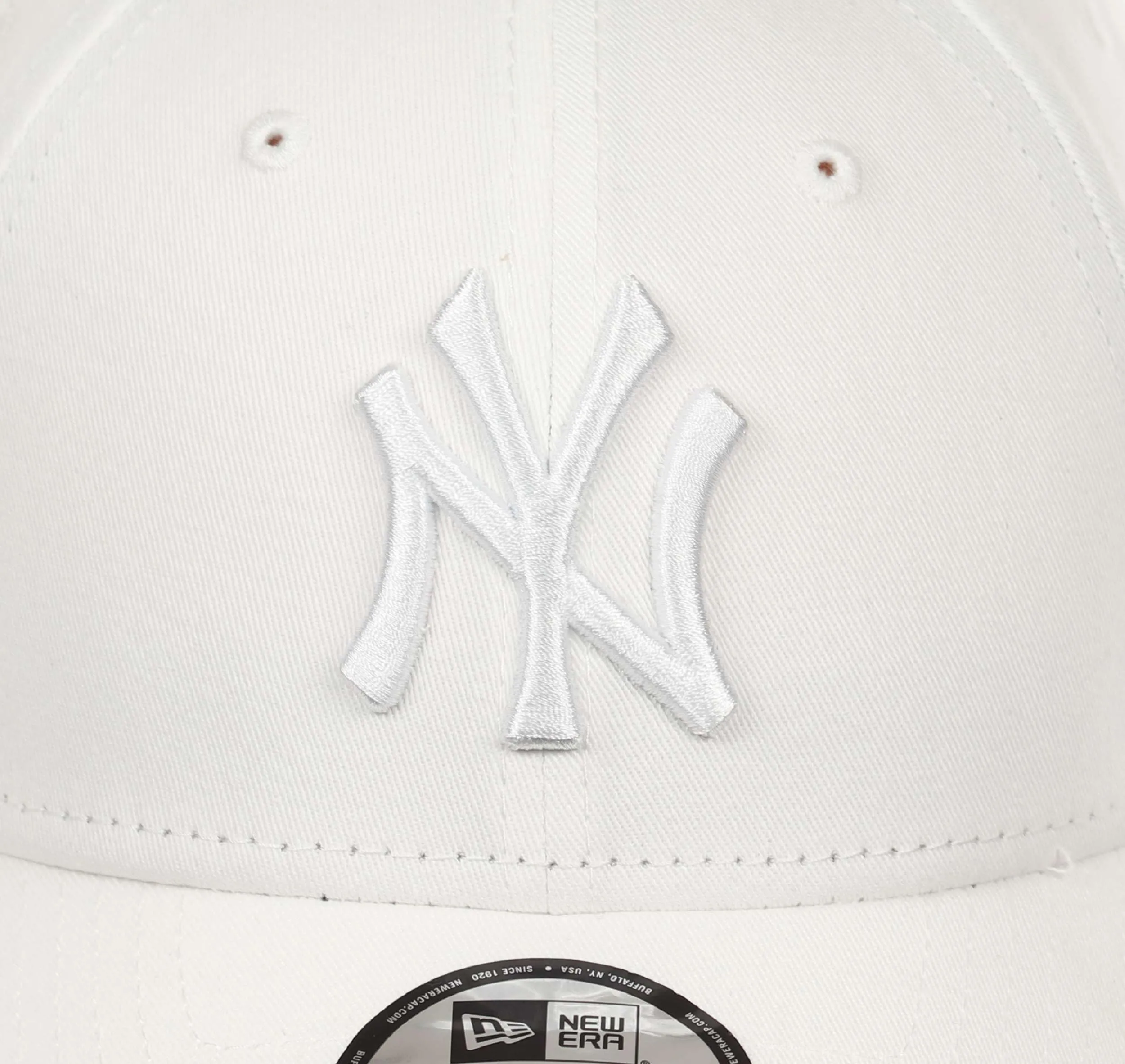 New Era New York Yankees MLB League Essential 9Forty Adjustable Hat - White - immagine 3