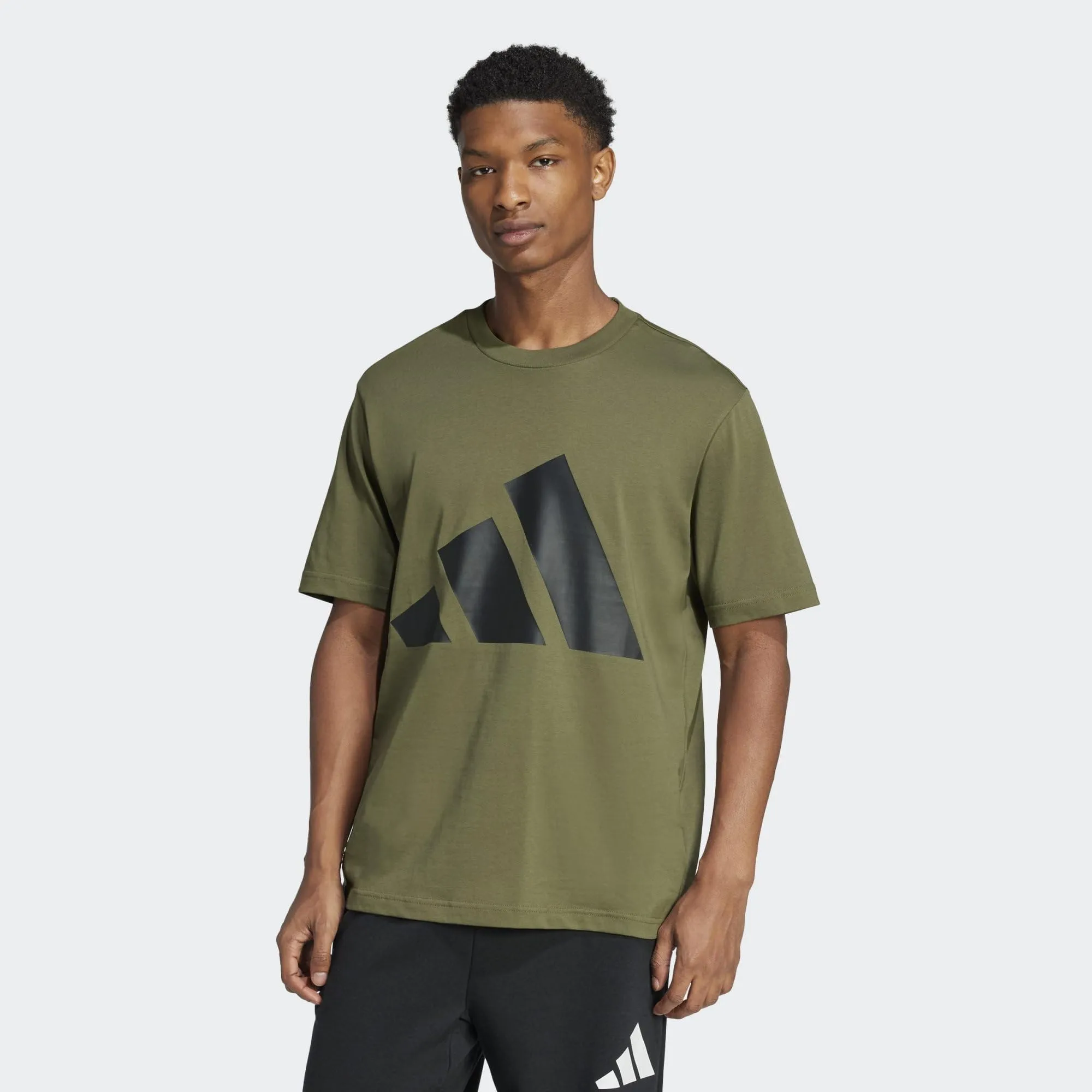 adidas Essentials Big Logo Single Jersey Shirt, Olive Strata/Black, S - immagine 2
