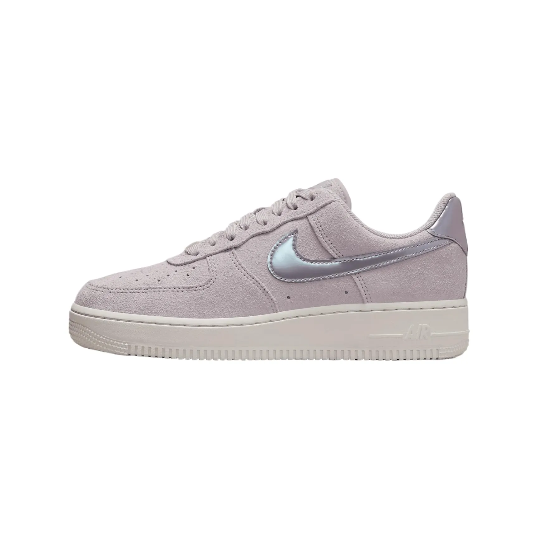 Nike Wmns Air Force 1 '07 SE Platinum Violet Lt Violet Ore 40 EU - immagine 1
