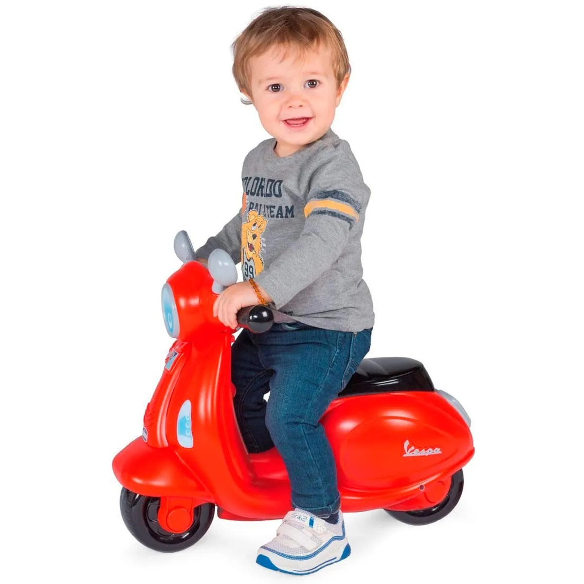 Chicco Vespa Primavera per Bambini, Rossa, Moto Cavalcabile con Pannello Elettronico, Luci e Suoni, Ruote di Supporto Rimuovibili, Max 25 Kg - immagine 2