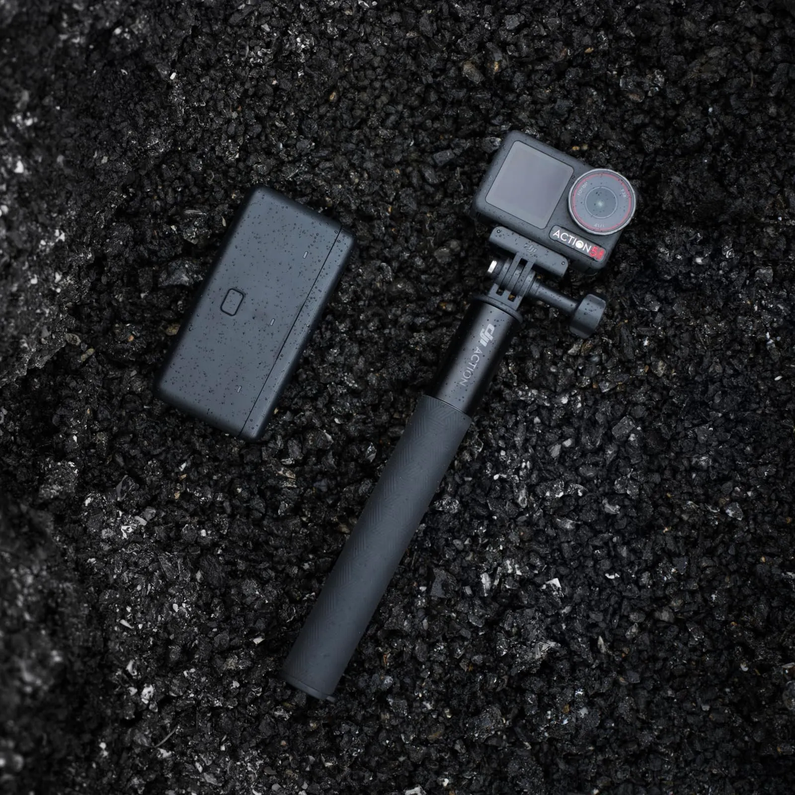 DJI Osmo Action 5 Pro Adventure Combo 4K Action Camera - immagine 11