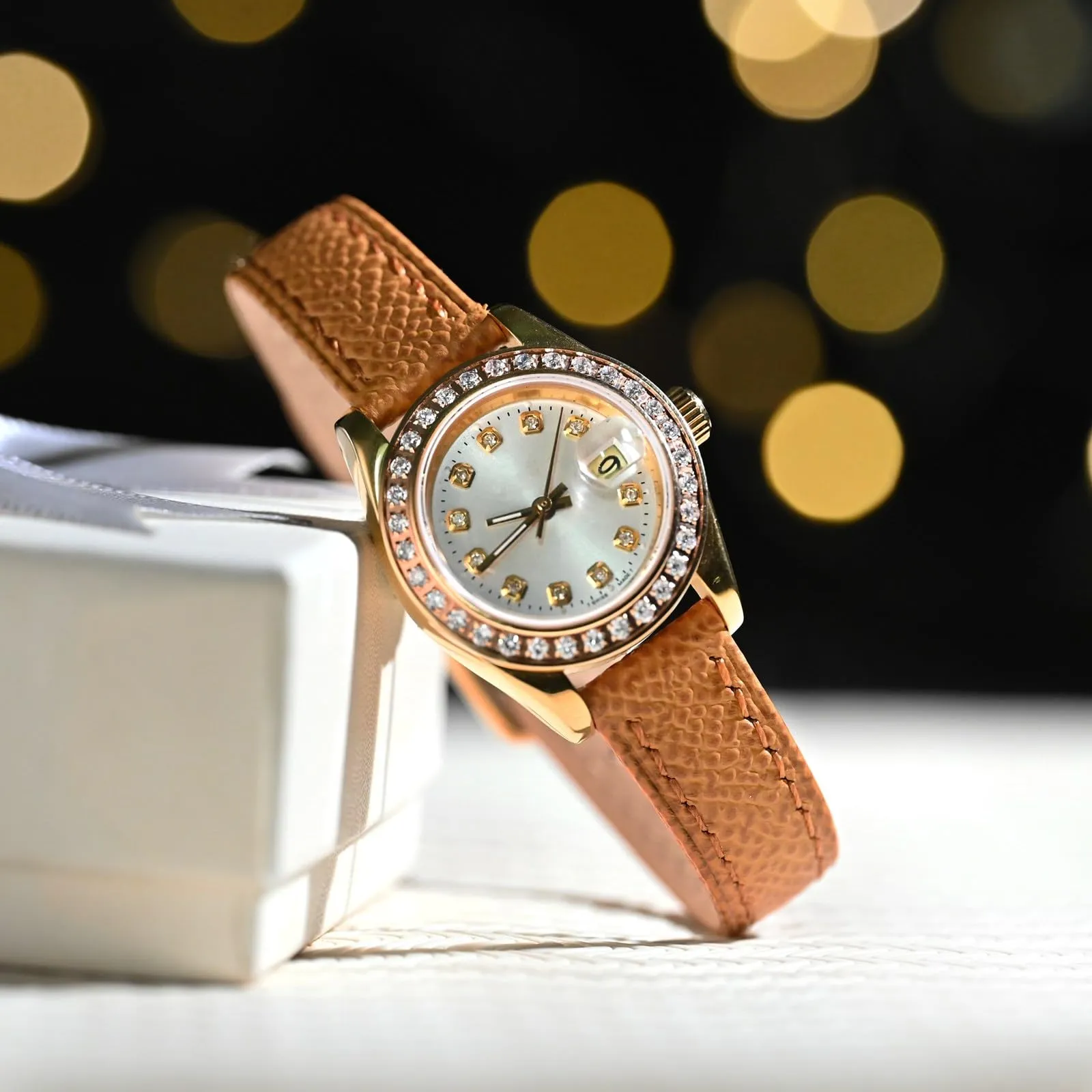 WOCCI Grace Cinturino per Orologio da Donna, 16mm, Pelle Grana Superiore, Sgancio Rapido, Fibbia Argento, Albicocca Tan - immagine 8
