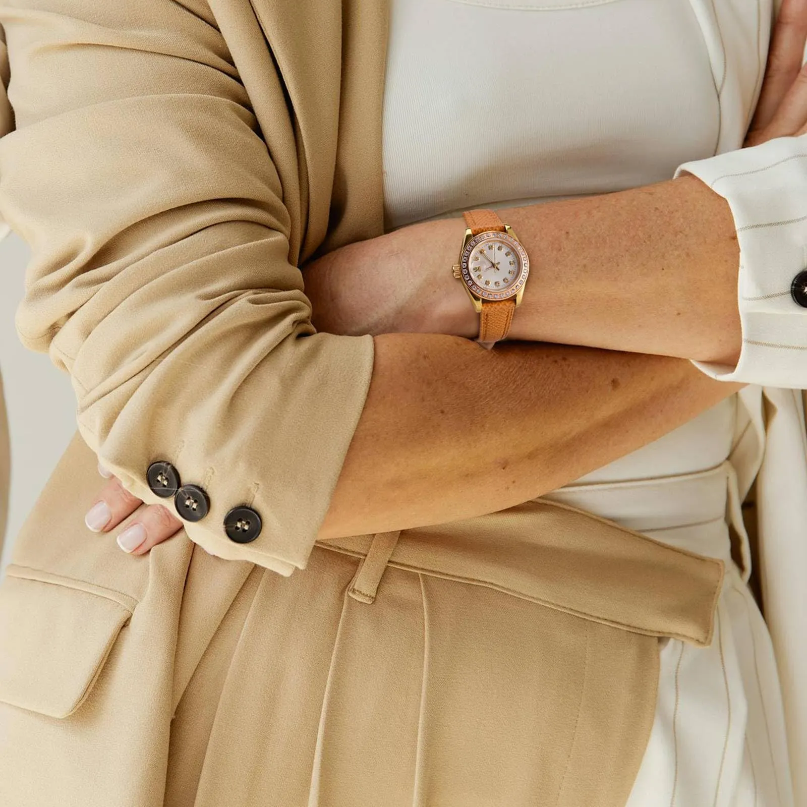 WOCCI Grace Cinturino per Orologio da Donna 14mm, Pelle Grana Superiore, Sgancio Rapido, Fibbia Argento, Albicocca Tan - immagine 6