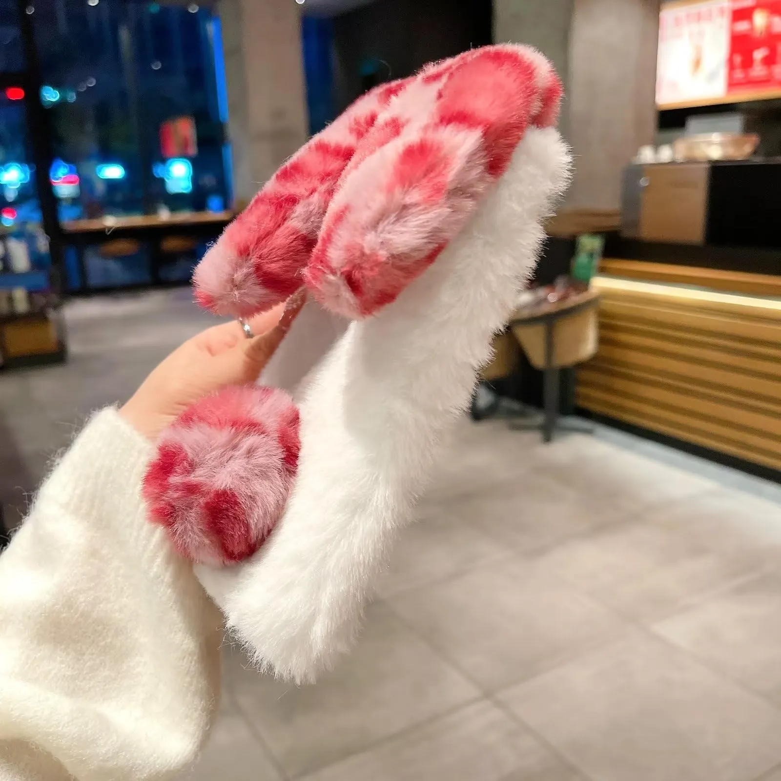 Tivenfezk Nadoli Bunny Case for Xiaomi Redmi Note 11 Faux Fur Soft Cover - immagine 2