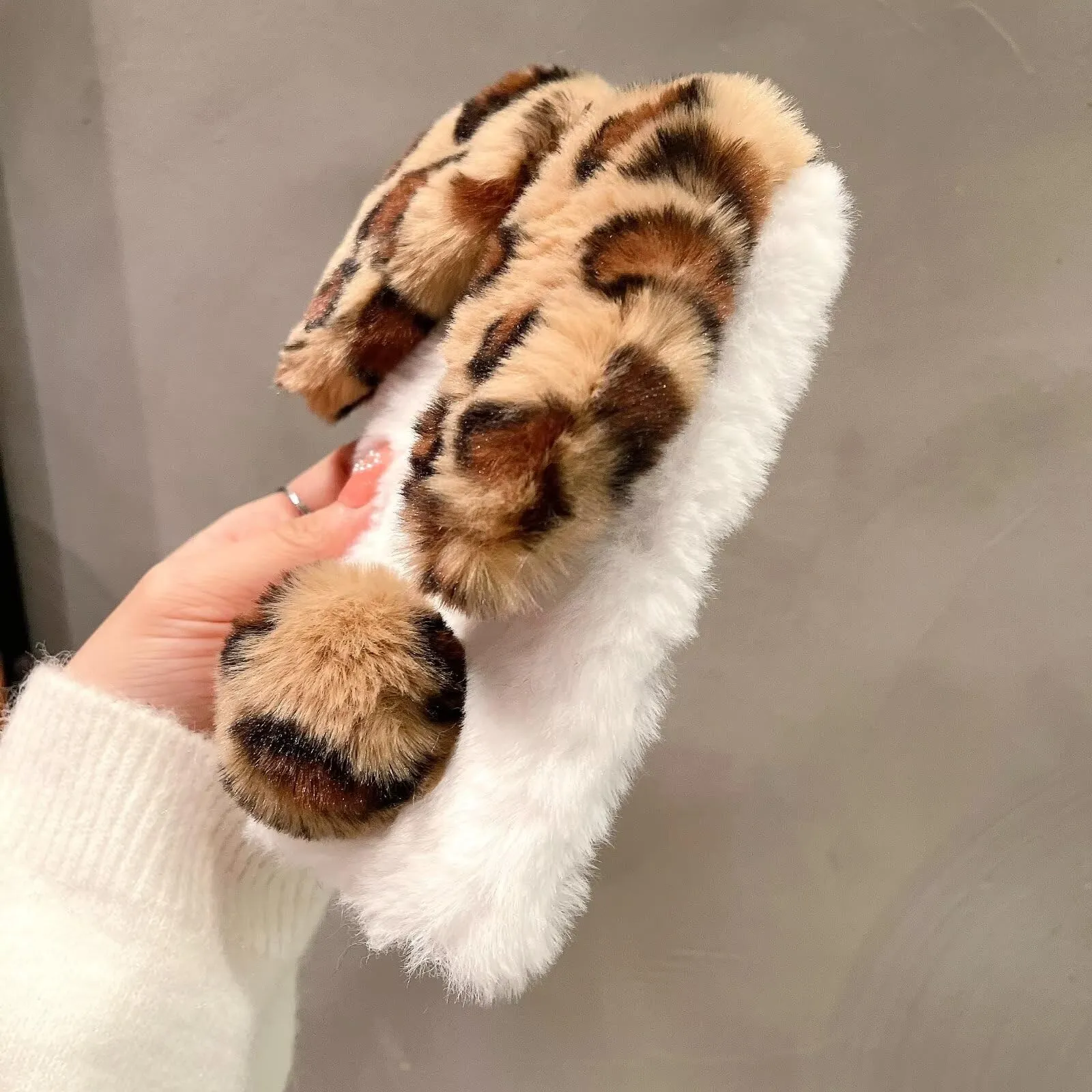 Tivenfezk Nadoli Bunny Case for Xiaomi Redmi Note 13 Pro 5G Faux Fur Soft Cover - immagine 2