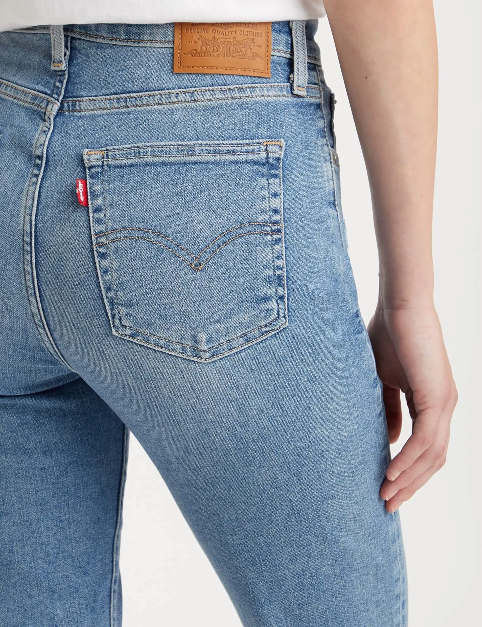 Levi's 724 High Rise Straight Jeans Donna, Blue Wave Light, 30W / 32L - immagine 4