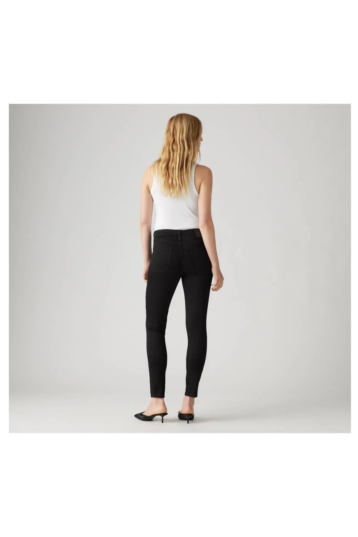 Levi's 721 High Rise Skinny Jeans, Nero (0024), 27W/30L Donna - immagine 2