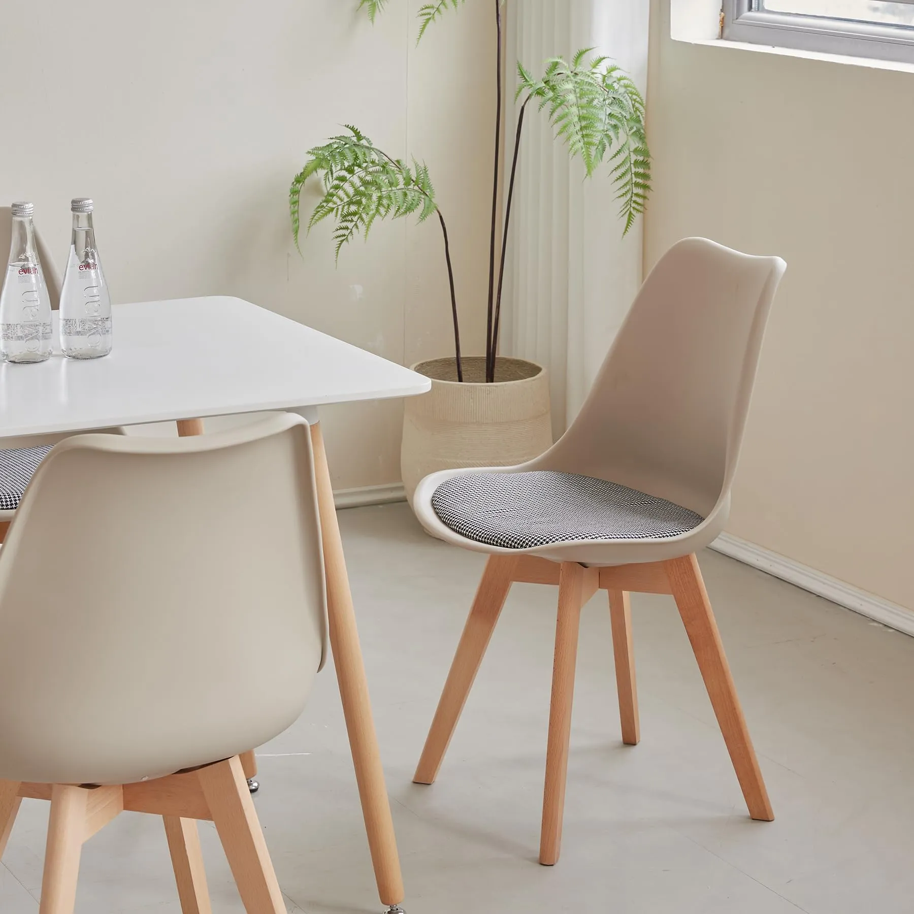DEYARNA HOME Set di 6 Sedie da Pranzo Moderne in Tessuto Imbottito con Gambe in Legno di Faggio, Marrone - immagine 7