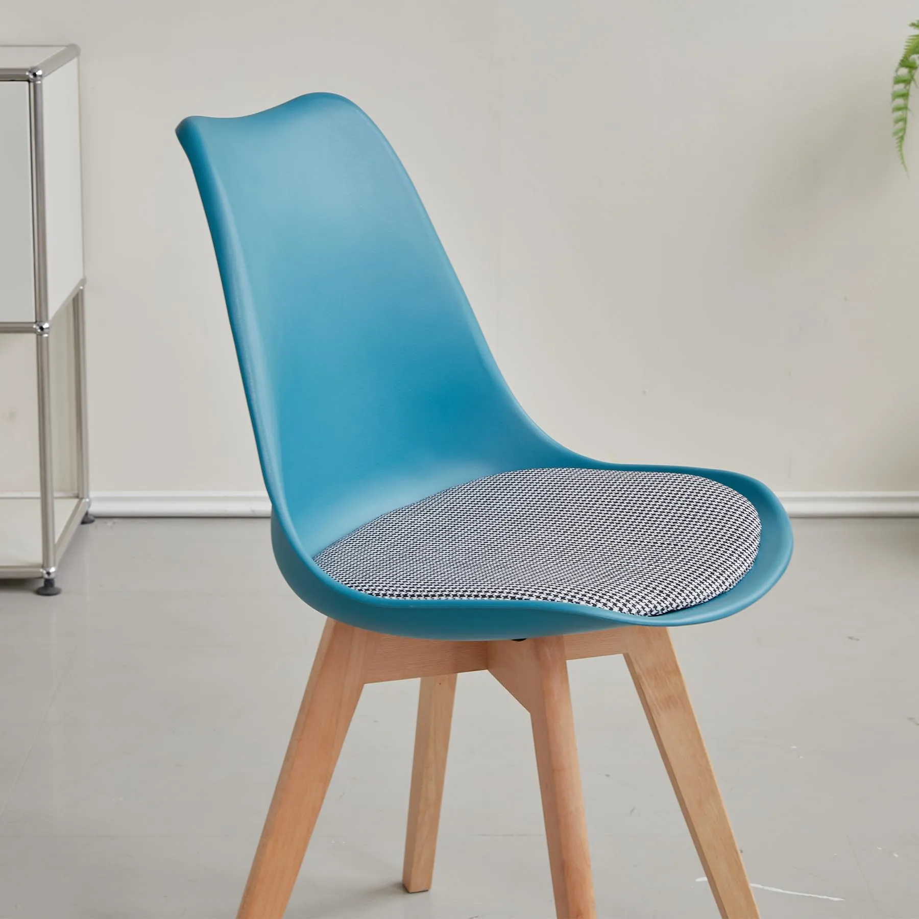 DEYARNA HOME Set di 4 Sedie da Pranzo Moderne in Tessuto Imbottito con Gambe in Legno di Faggio, Verde Scuro - immagine 8