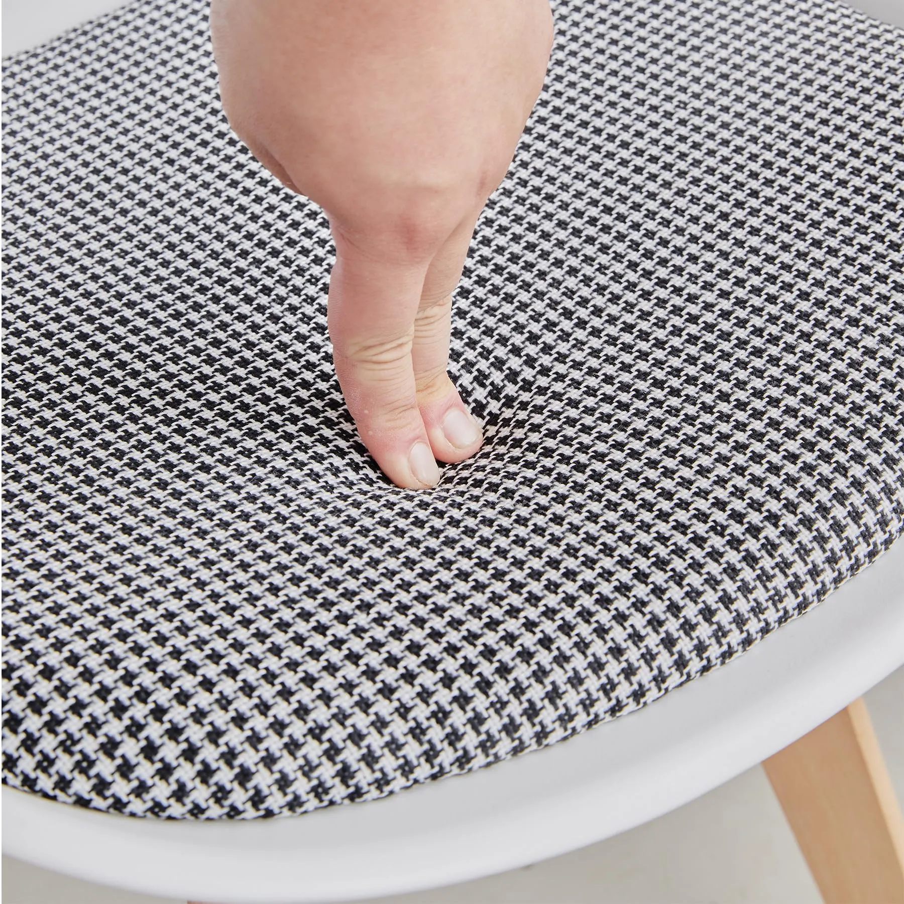 DEYARNA HOME Set di 8 Sedie da Pranzo Moderne in Tessuto Imbottito con Gambe in Legno di Faggio, Bianco - immagine 5