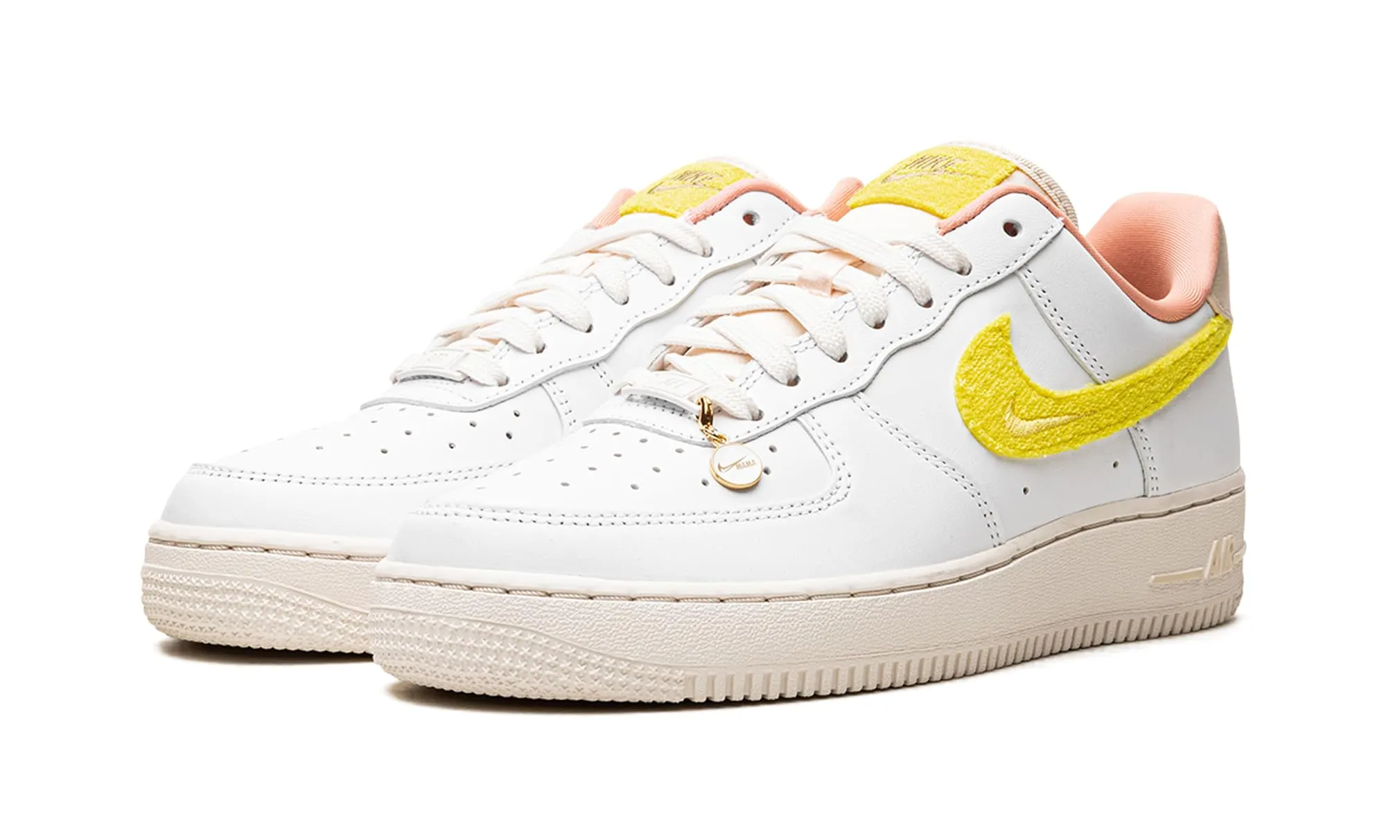 Nike Scarpe da basket donna Bianco Giallo Strike Phantom 40.5 EU - immagine 2