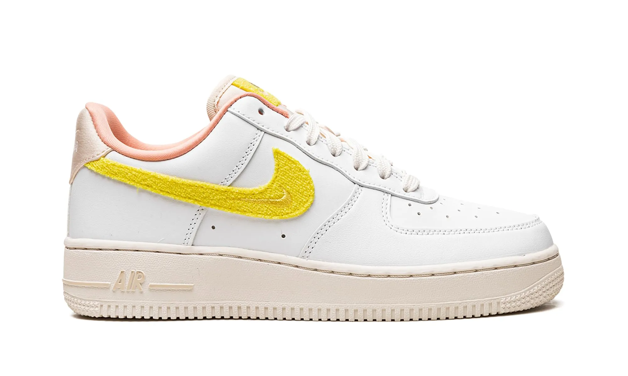 Nike Scarpe da basket donna Bianco Giallo Strike Phantom 40.5 EU - immagine 6
