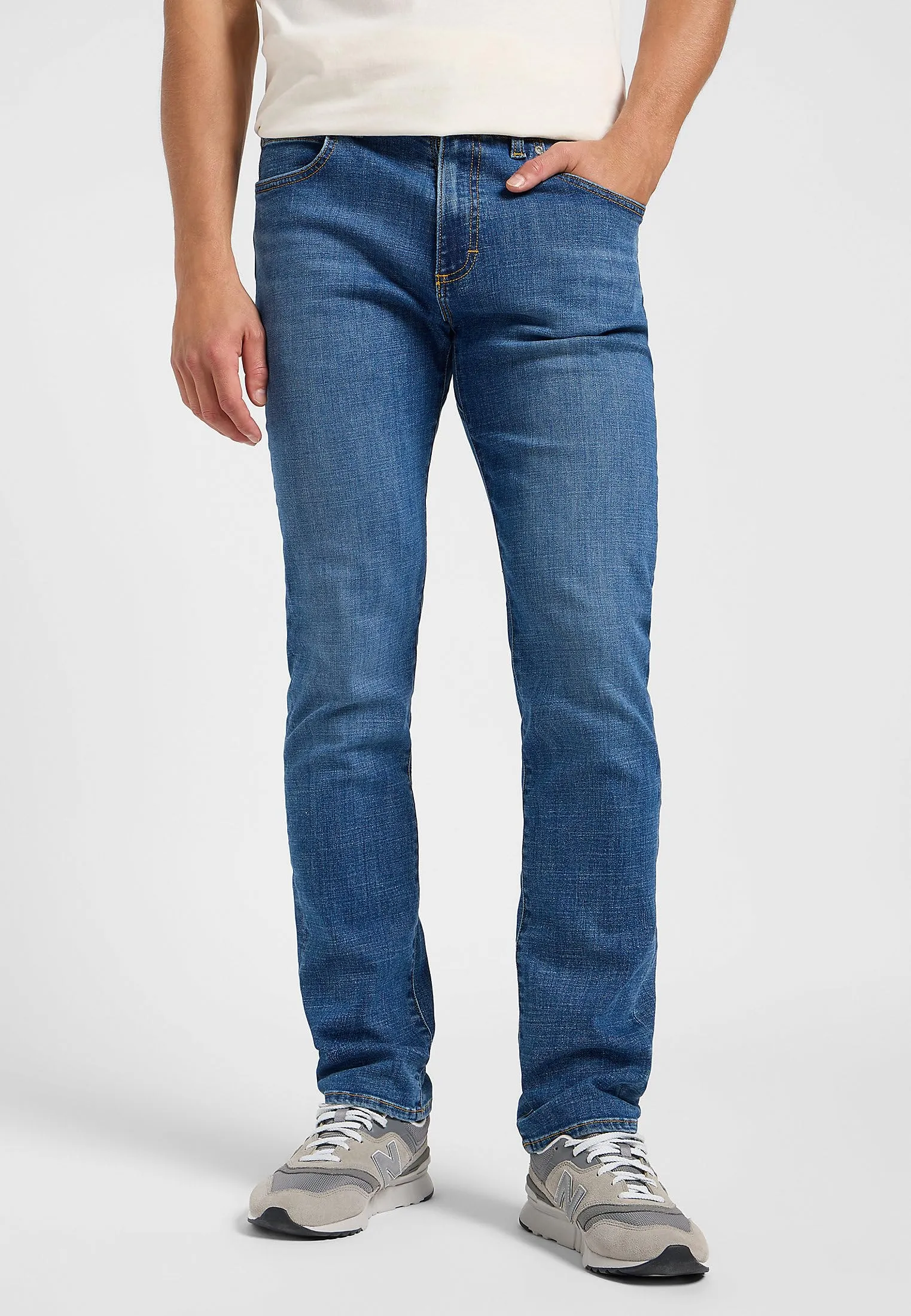 Lee Extreme Motion Regular Fit Jeans - Elmside - immagine 2