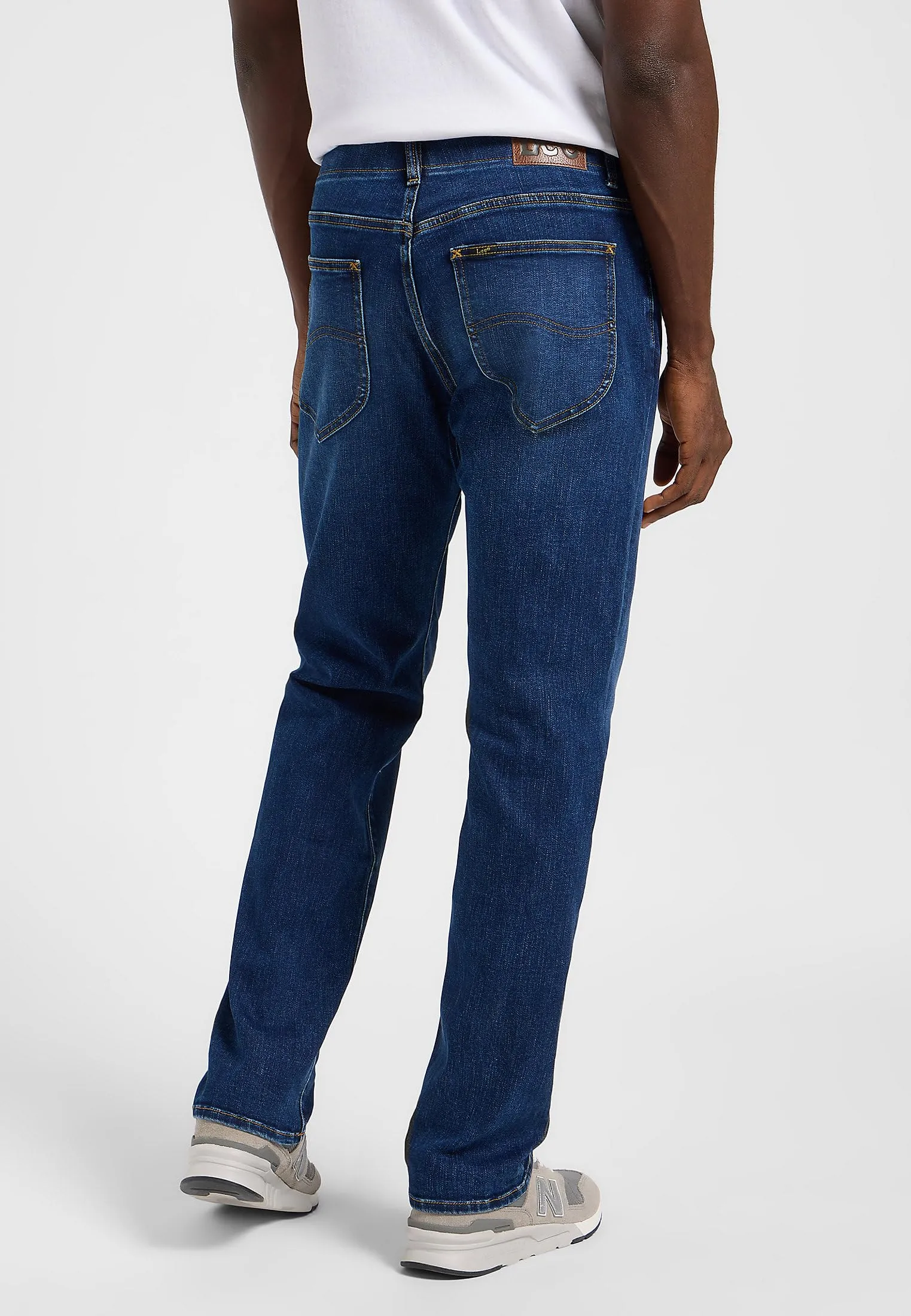 Lee Extreme Motion Men's Regular Fit Jeans - Midmoor - immagine 4