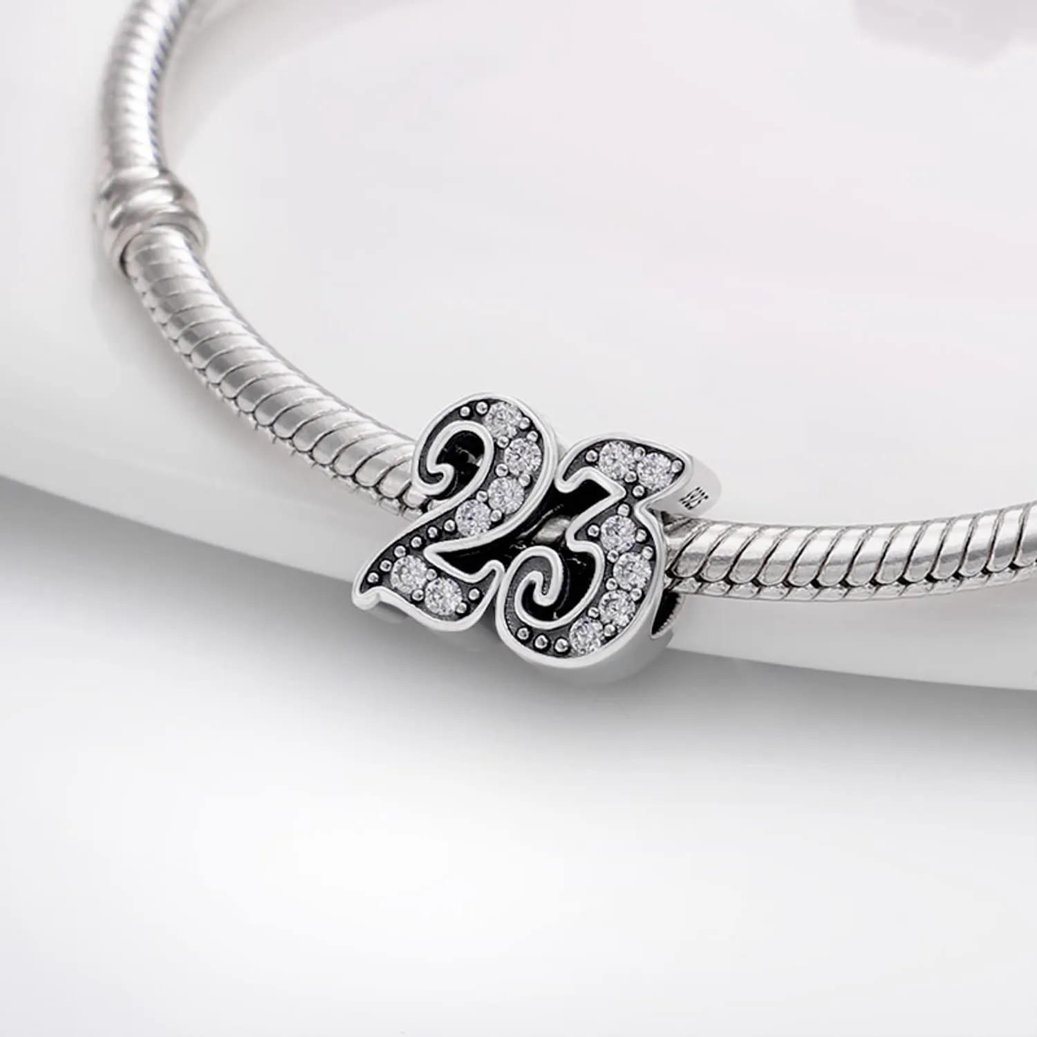 MariaFonte Charm Numero 23 in Argento Sterling e Zirconia Bianca - immagine 3