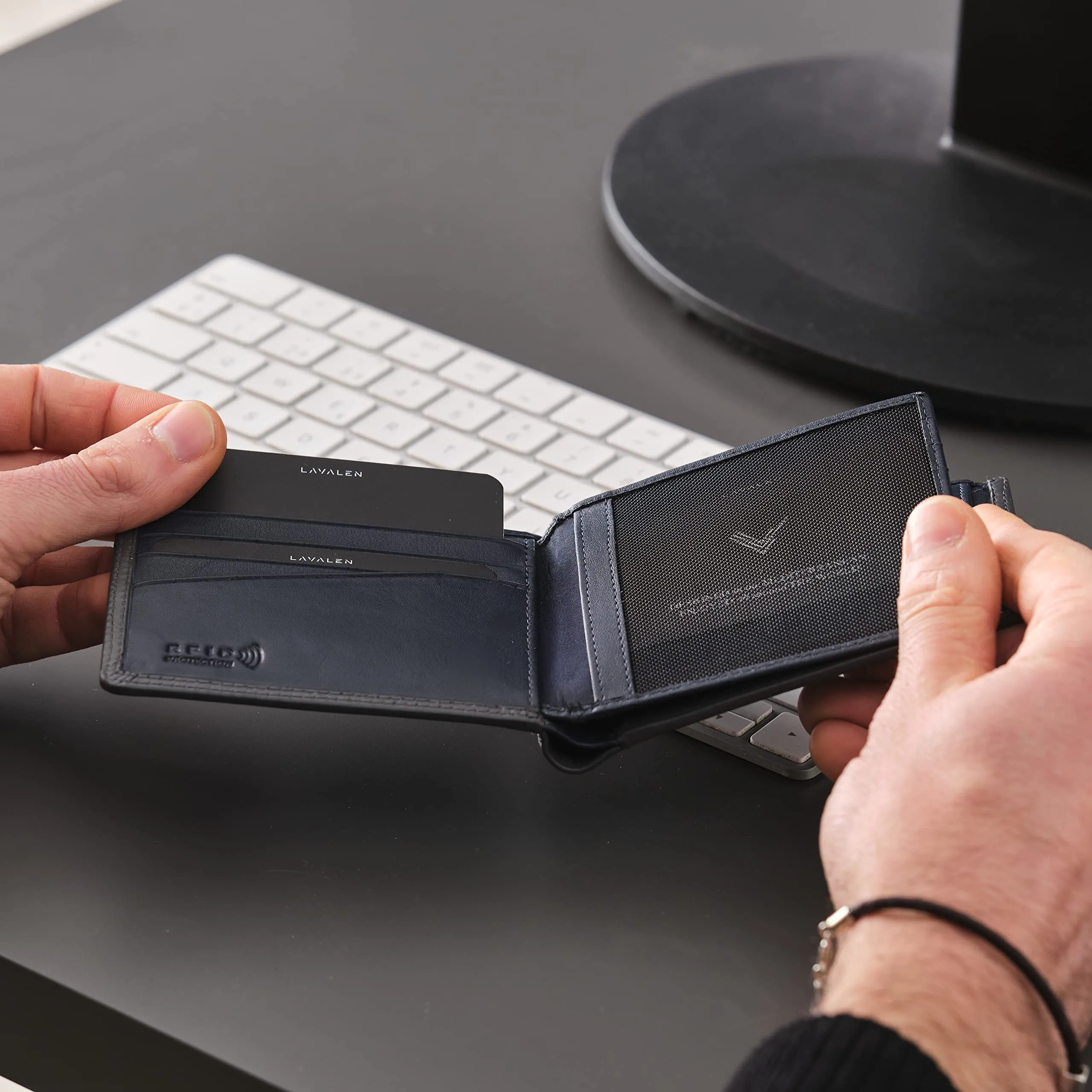 Lavalen Portafoglio Uomo in Pelle Vera RFID con Portamonete Grande - immagine 9