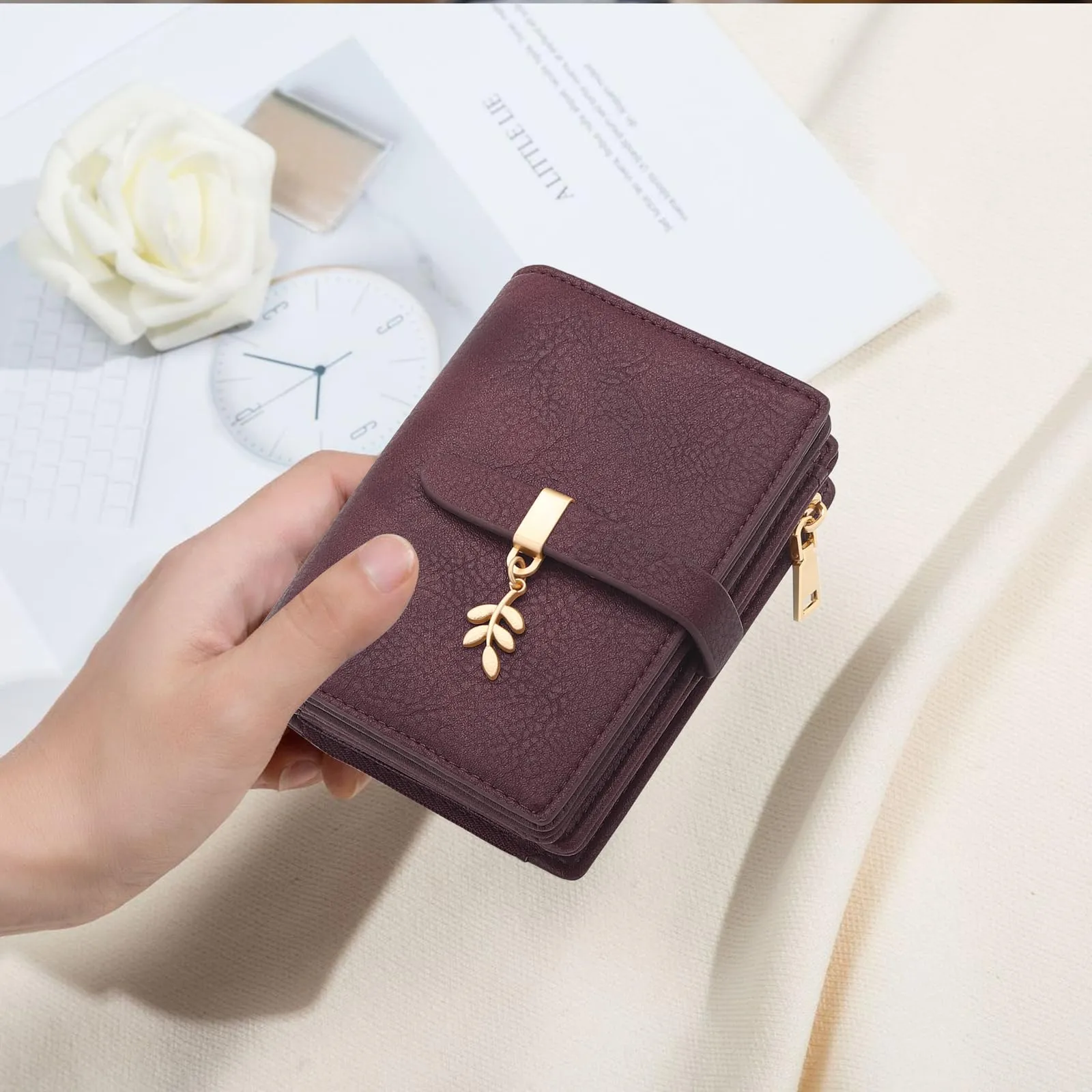 HNOOM Portafoglio Donna Piccolo in Pelle PU Slim con Protezione RFID, Cerniera Portamonete e 19 Slot per Carte (Rosso Vino) - immagine 6