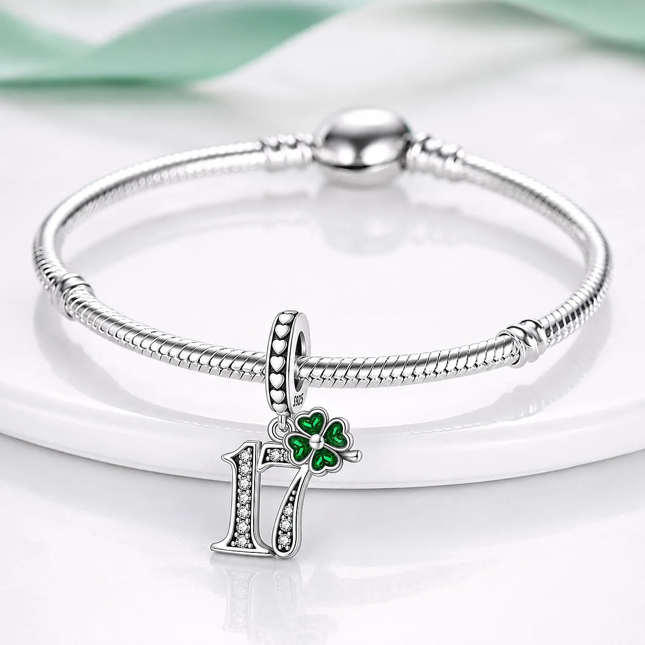 MariaFonte Charm Numero 17 in Argento 925 e Zirconia Bianca - immagine 3