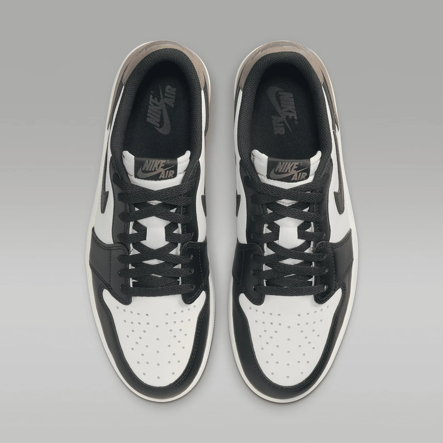 Nike Air Jordan 1 Low OG Sail/Black-Dark Mocha CZ0790-102 - immagine 4