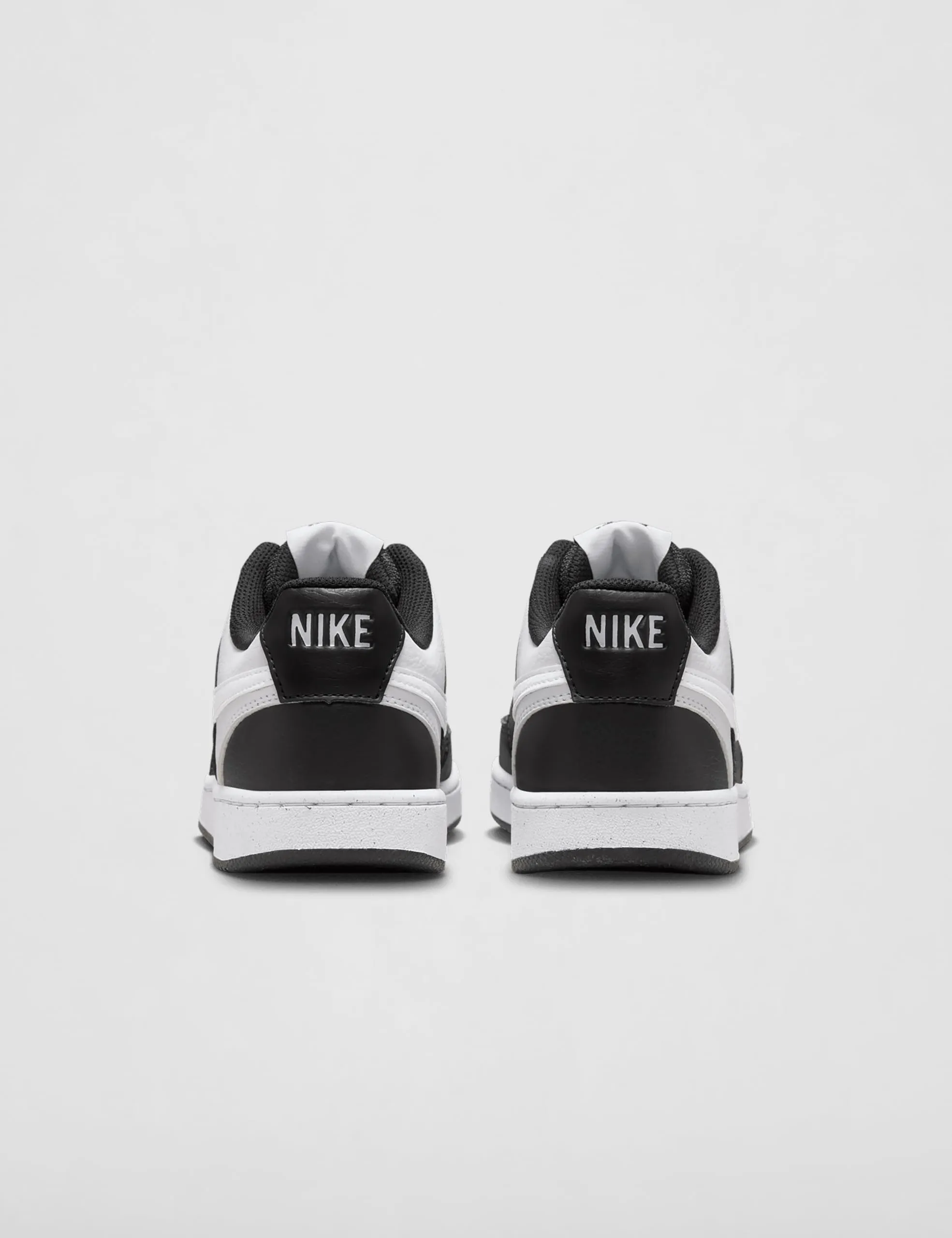 Nike Women's Court Vision Low Next Nature Shoes, Black/White, 11 - immagine 7