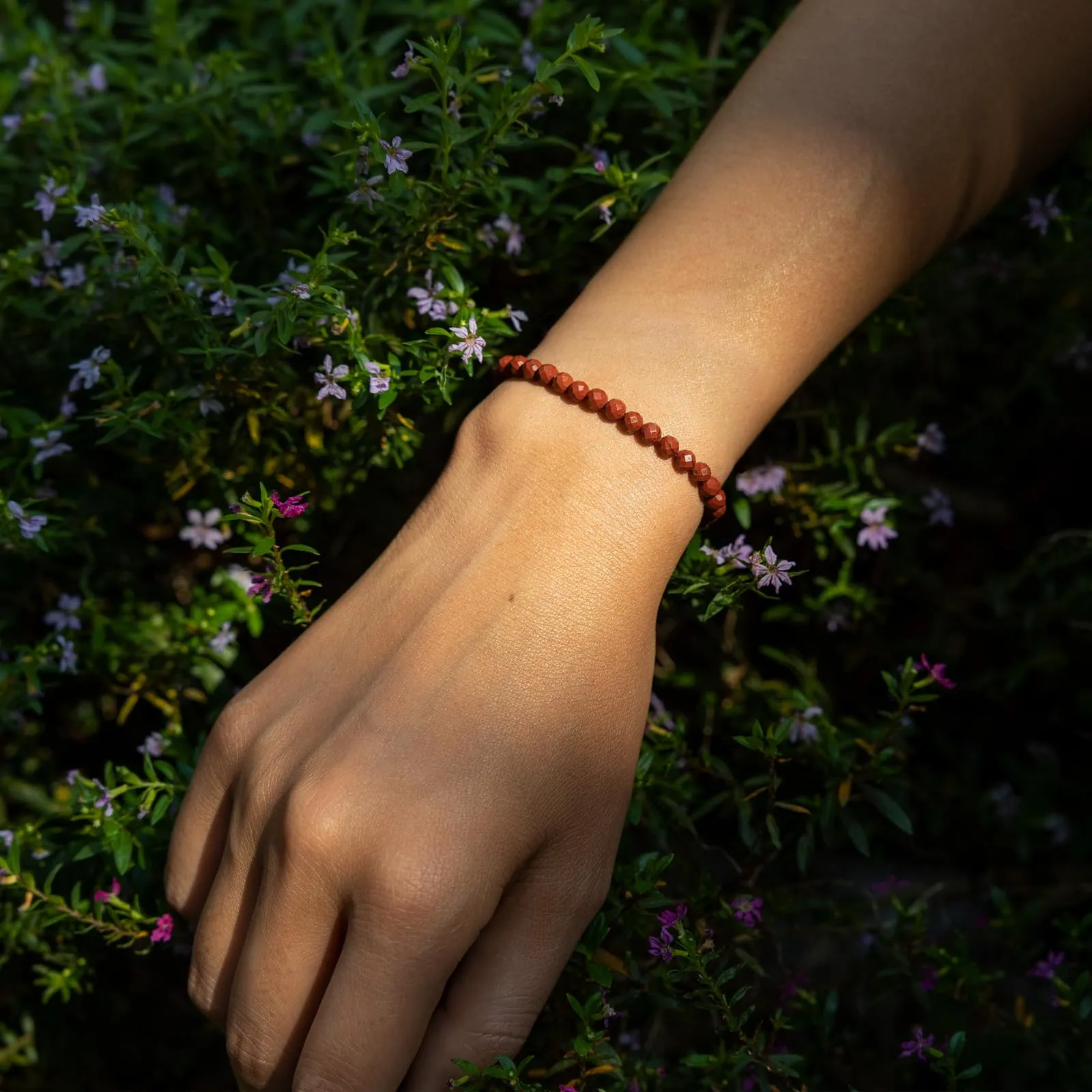 Landorilo Bracciale in Pietra Naturale Diaspro Rosso, 4 mm - immagine 2