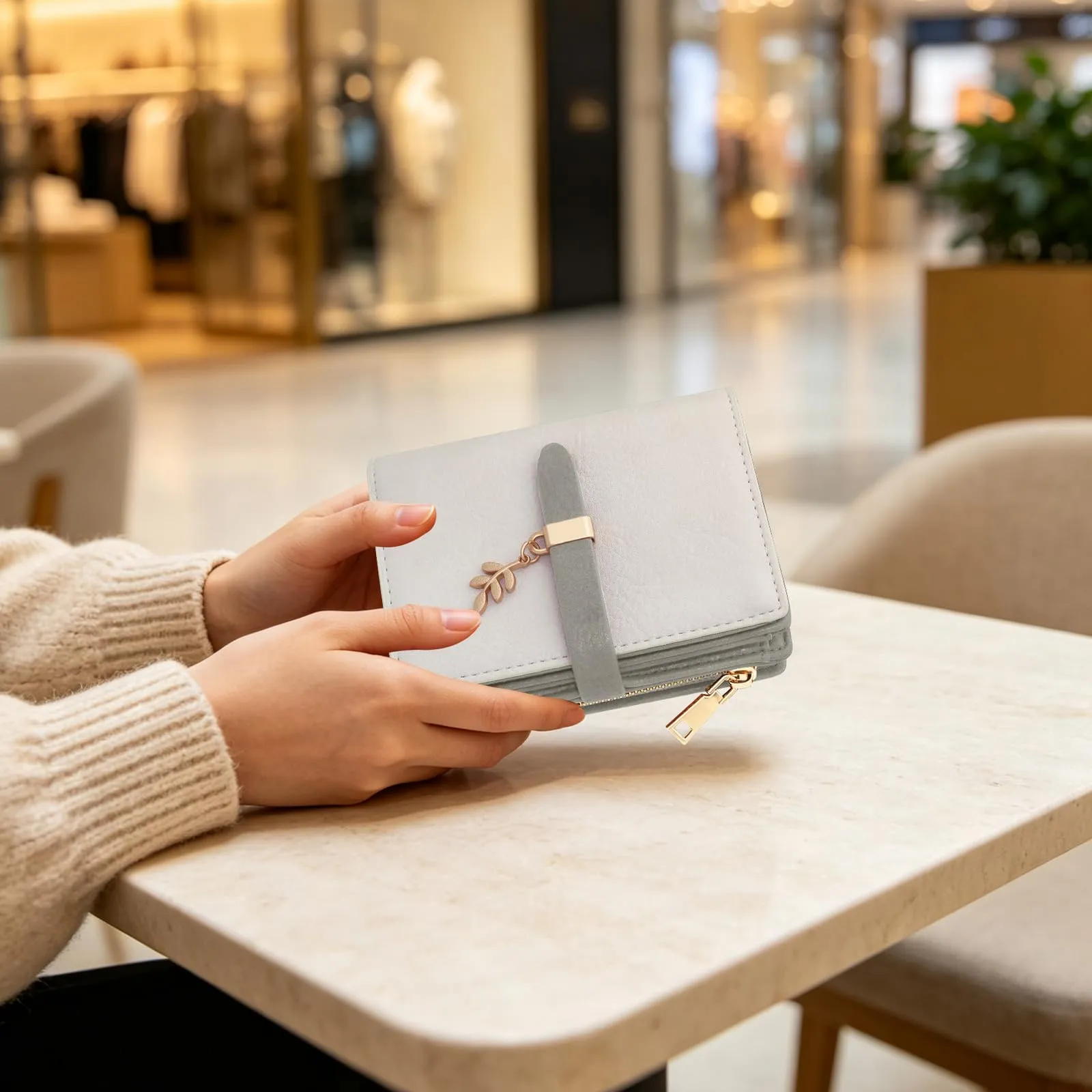 HNOOM Portafoglio Donna in Pelle PU Slim con Protezione RFID, Cerniera Portamonete e 19 Porta Carte (beige-grigio) - immagine 7