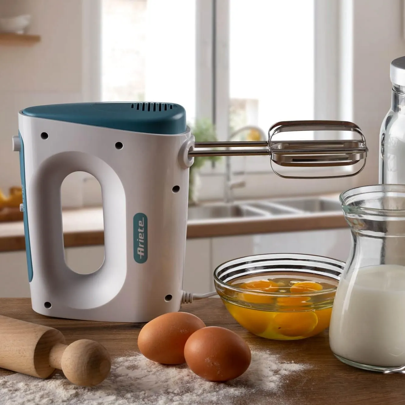 Ariete 1545 Sbattitore Breakfast, 450W, 5 velocità, Funzione turbo, White & Aegean teal - immagine 5