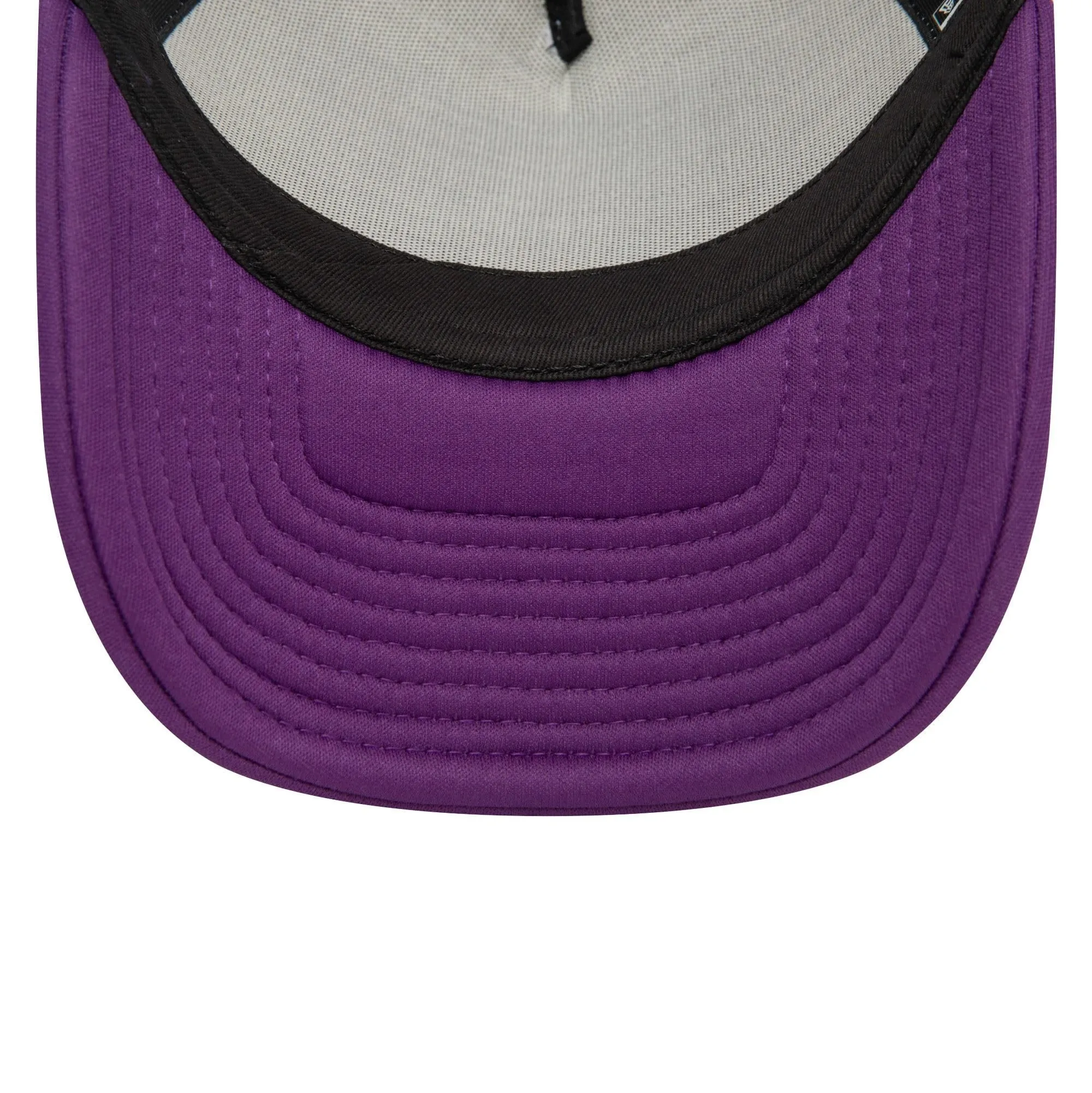 New Era Los Angeles Lakers NBA E-Frame Berretto da Camionista Regolabile Bianco Viola - immagine 5