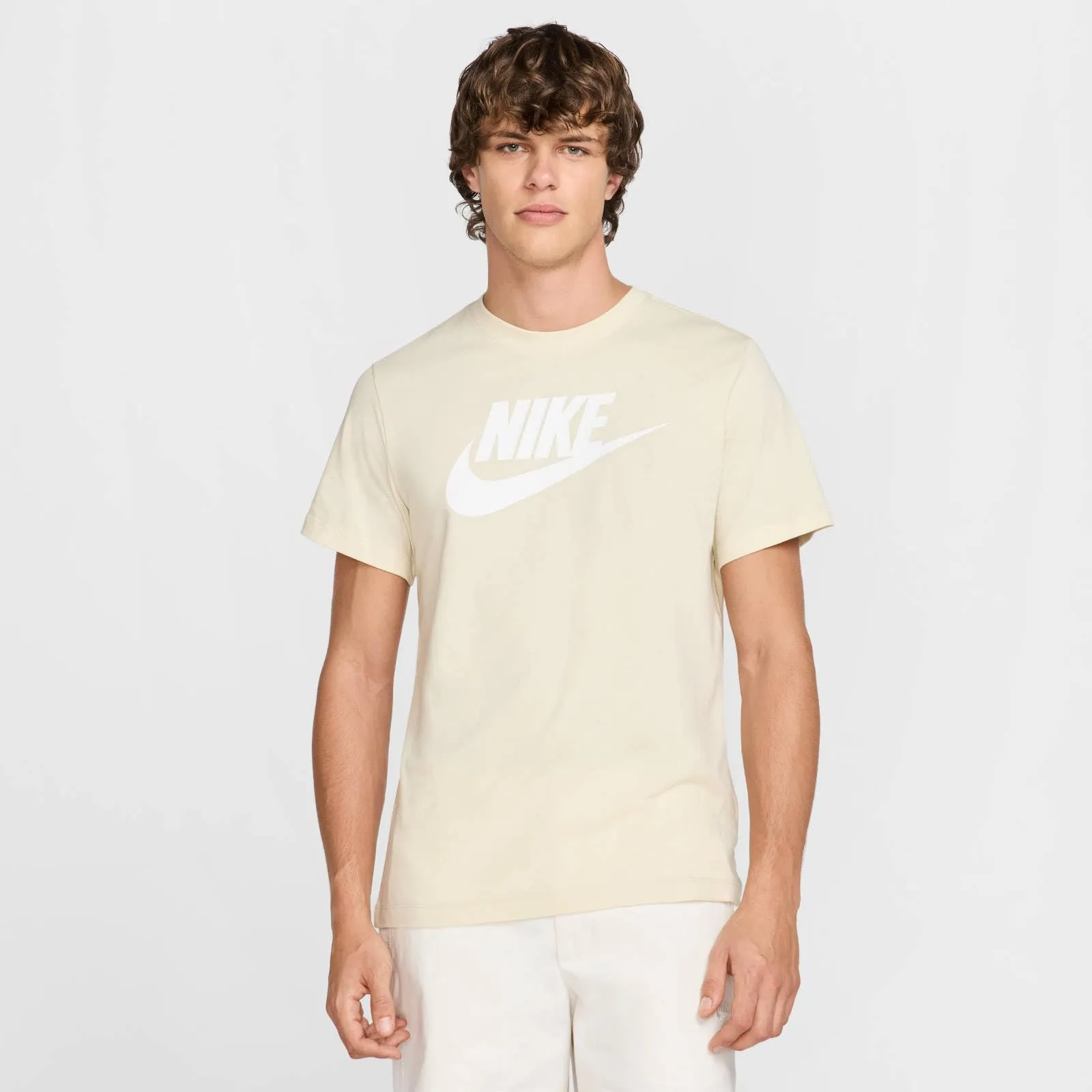 Nike Sportswear Maglietta da Uomo AR5004-234, Taglia XL - immagine 4