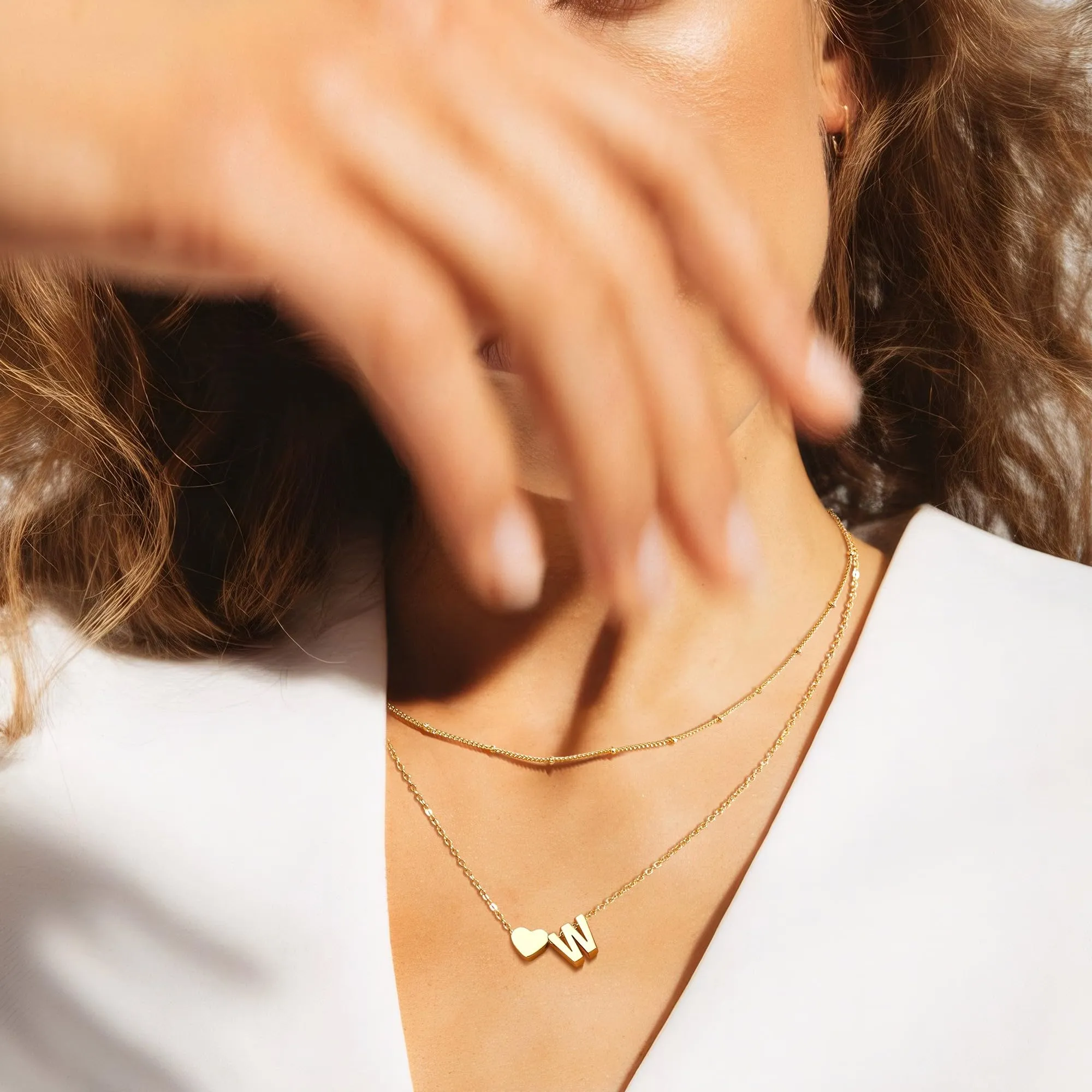 BodyBonita Collana con Cuore Iniziale a Strati Lettera W Placcata in Oro 16K per Donna - immagine 2