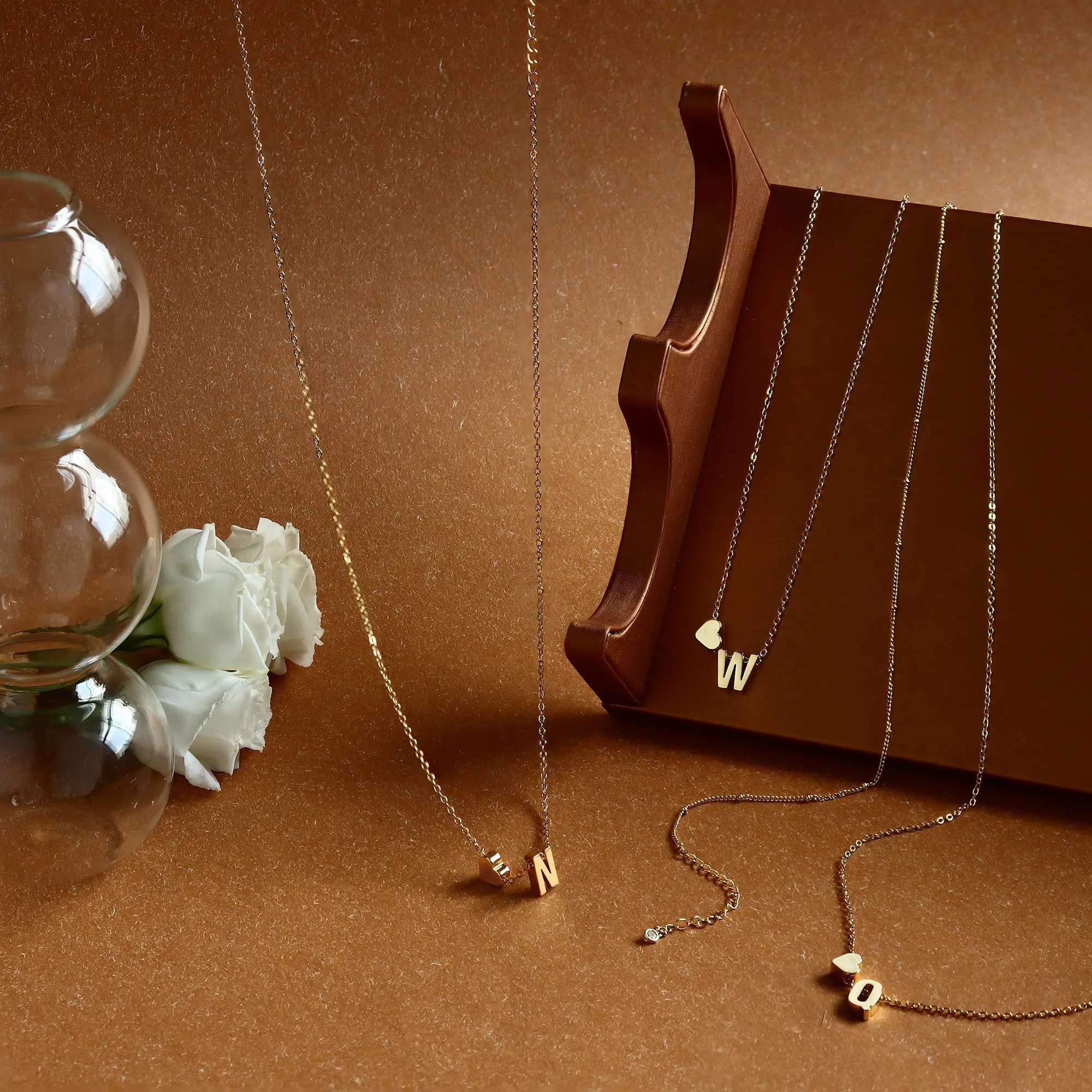 BodyBonita Collana con Cuore Iniziale a Strati Lettera W Placcata in Oro 16K per Donna - immagine 4