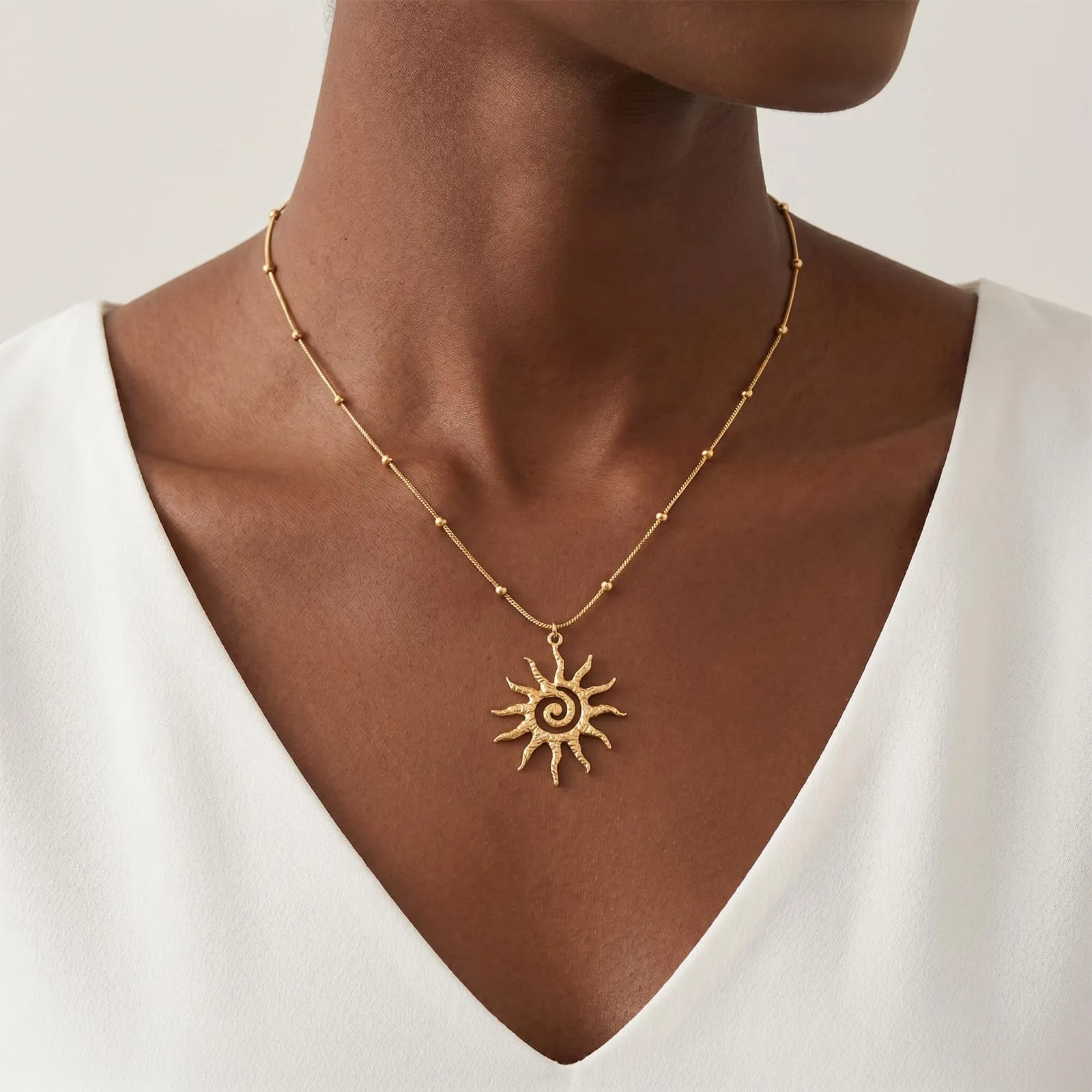 Mikovivi Collana Sole Color Oro in Acciaio al Titanio per Donna - immagine 5
