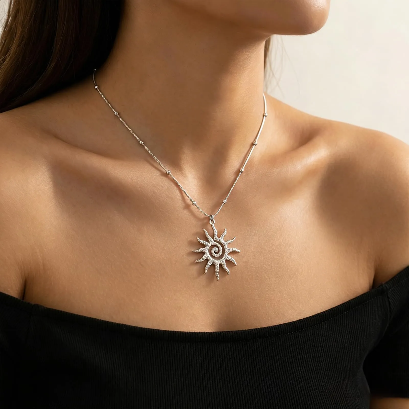 Mikovivi Collana Sole in Acciaio al Titanio Color Argento per Donna - immagine 3