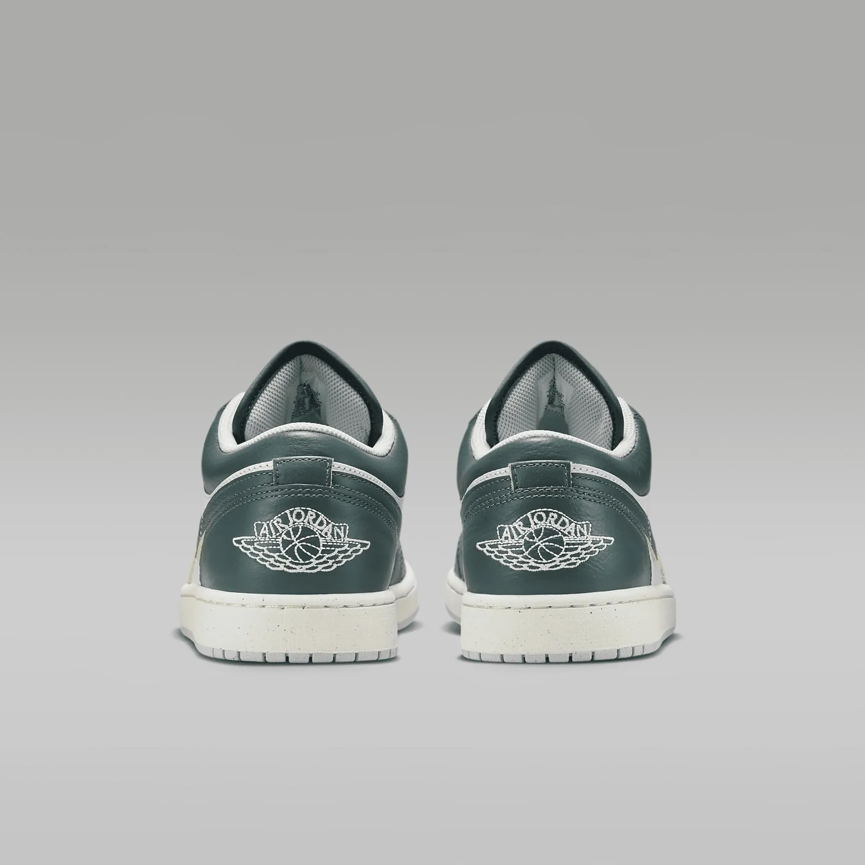 Nike Air Jordan 1 Low SE Men's Shoes FQ7687-300 Oxidized Green/White/Sail - immagine 6