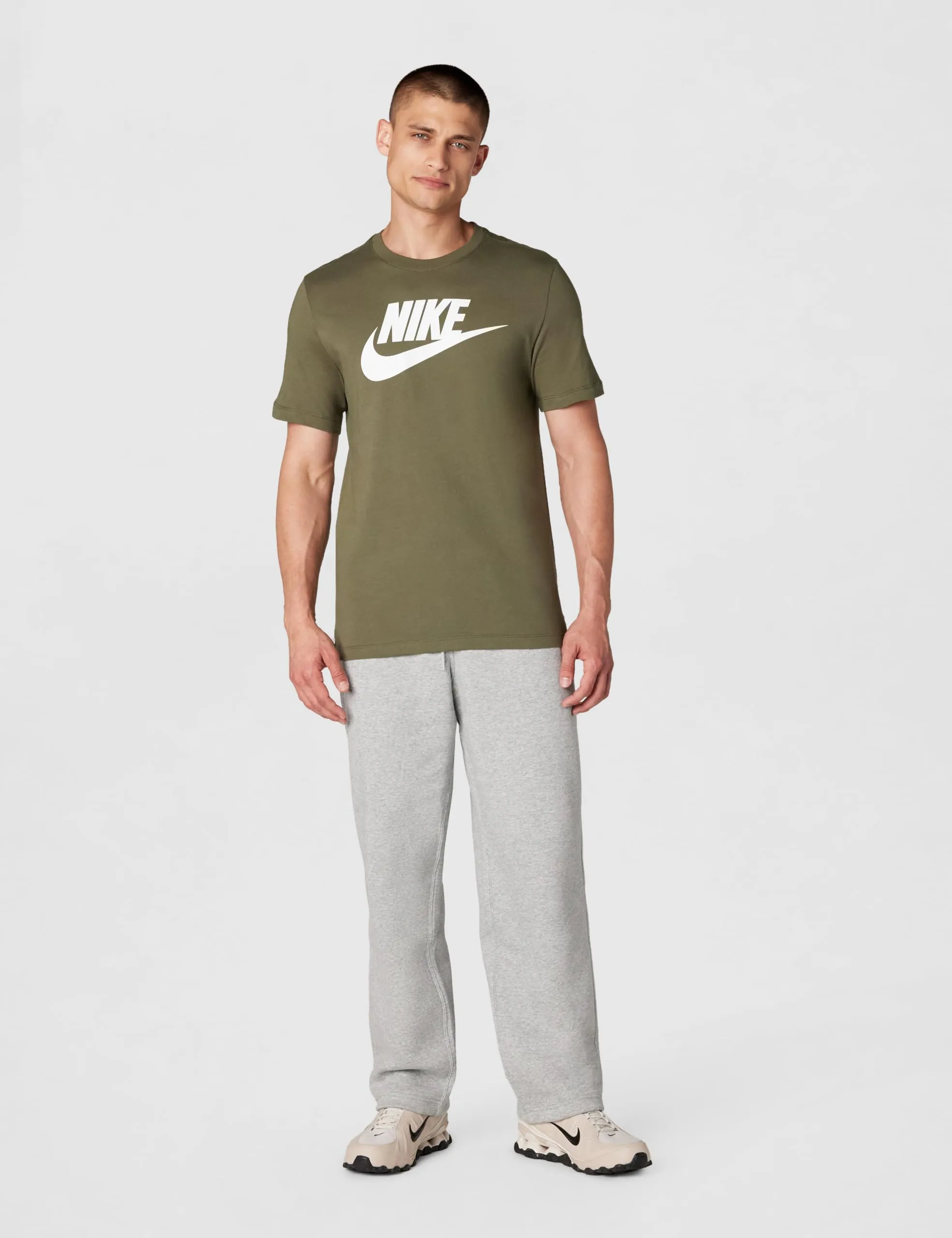 Nike Sportswear Maglietta da Uomo AR5004-222 - Oliva - immagine 5
