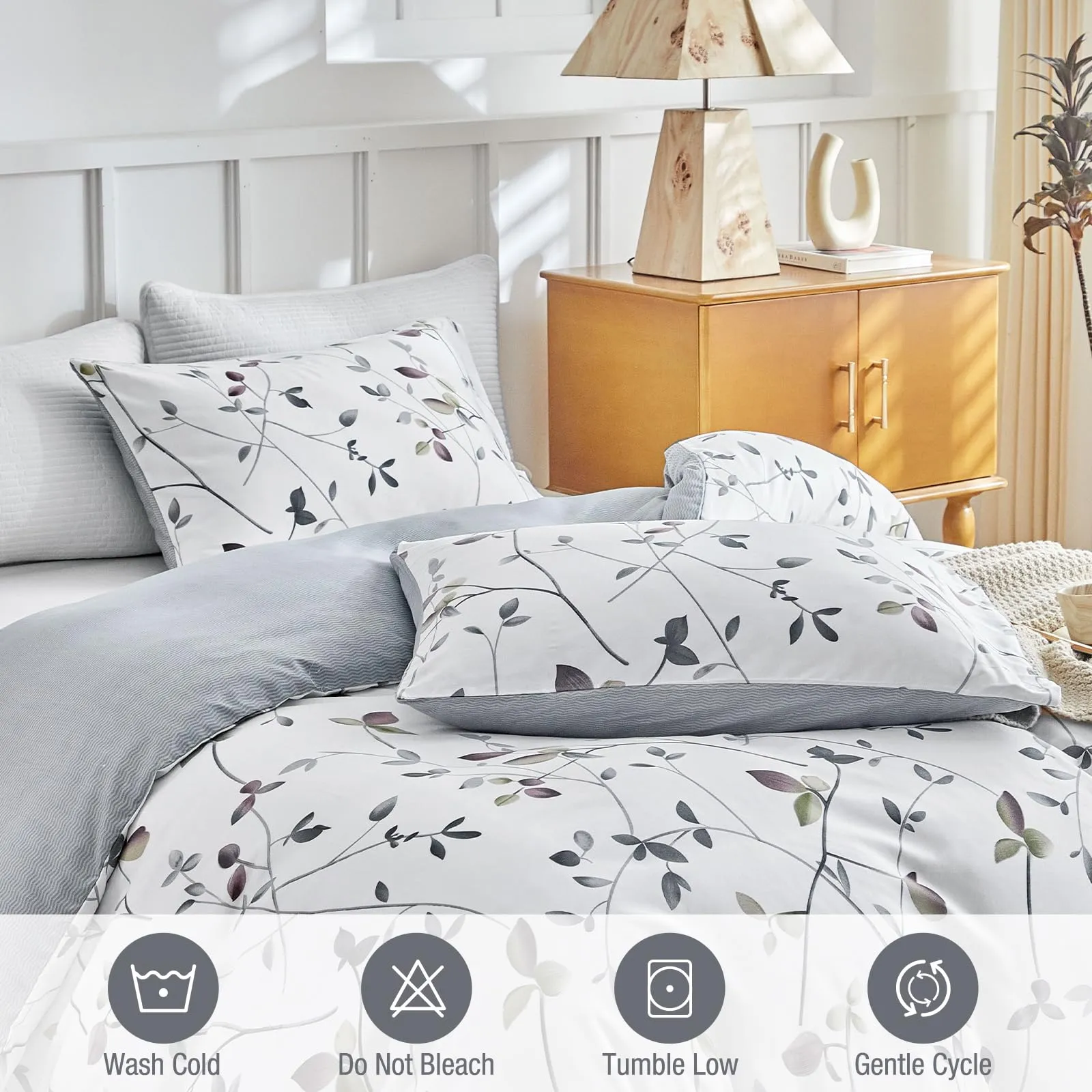 Tokokimo Set Copripiumino Matrimoniale 3 Pezzi in Microfibra, 240x220cm, Motivo a Ramoscelli e Foglie, Bianco/Grigio - immagine 5