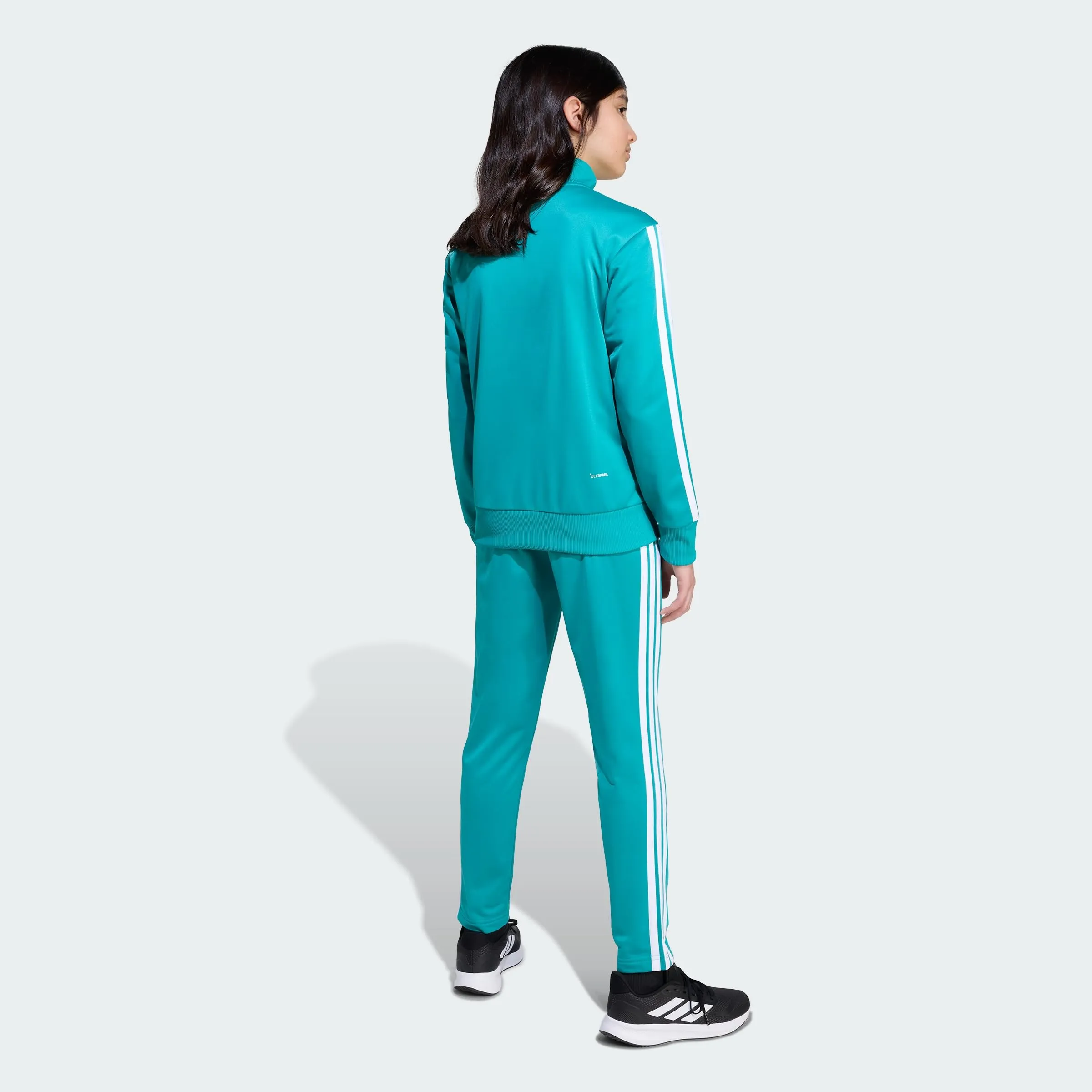 adidas Bambini Seasonal Essentials Tiberio 3 Stripes Tricot Tracksuit, Pure Teal/Aurora Ivy/White, 13-14 Years - immagine 4
