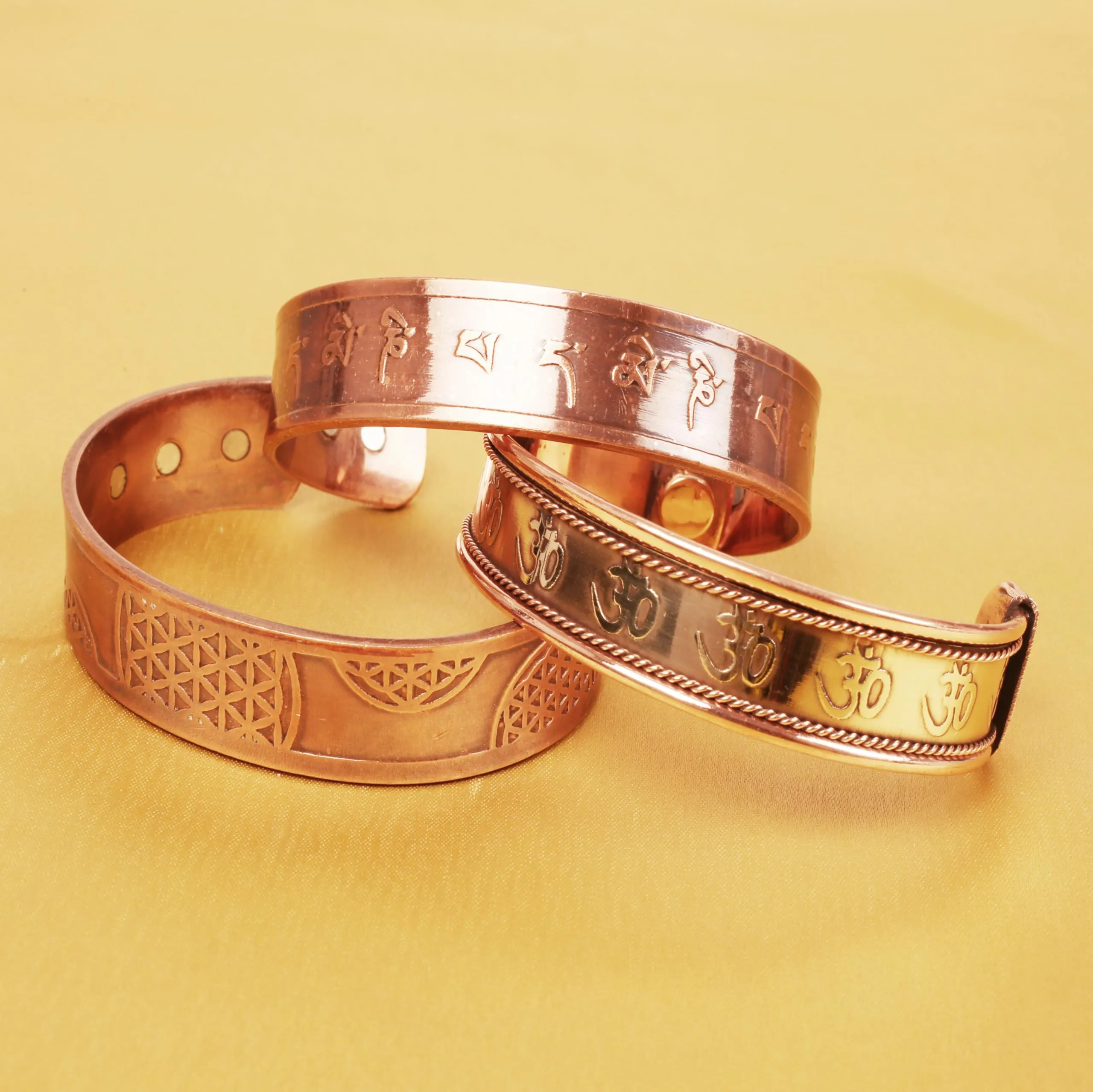 Touchstone Braccialetto Tibetano con Buddha in Rame e Ottone - immagine 8