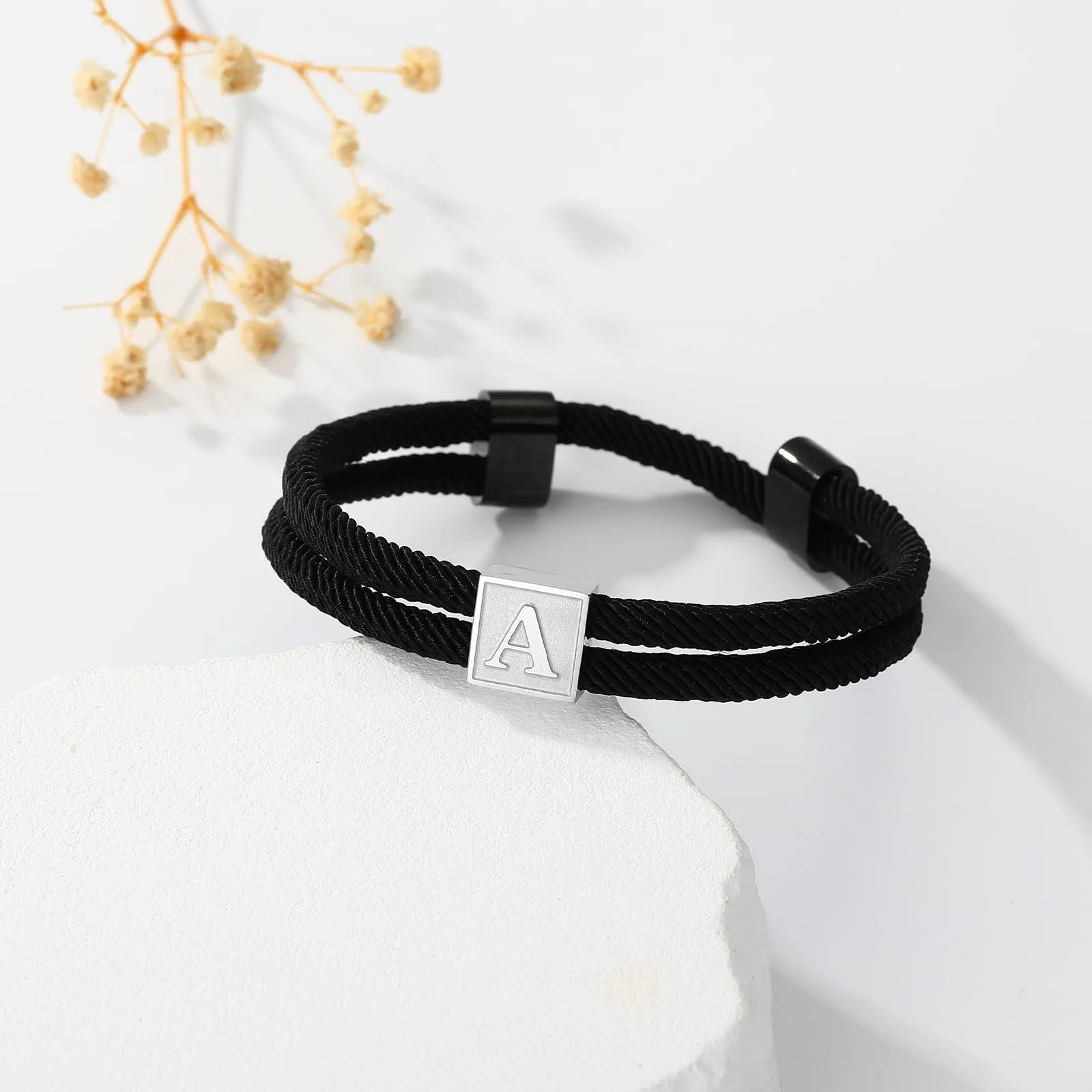 Esmoly Bracciale Uomo con Iniziale, Corda Intrecciata a Mano, Regolabile, Colore W - immagine 2