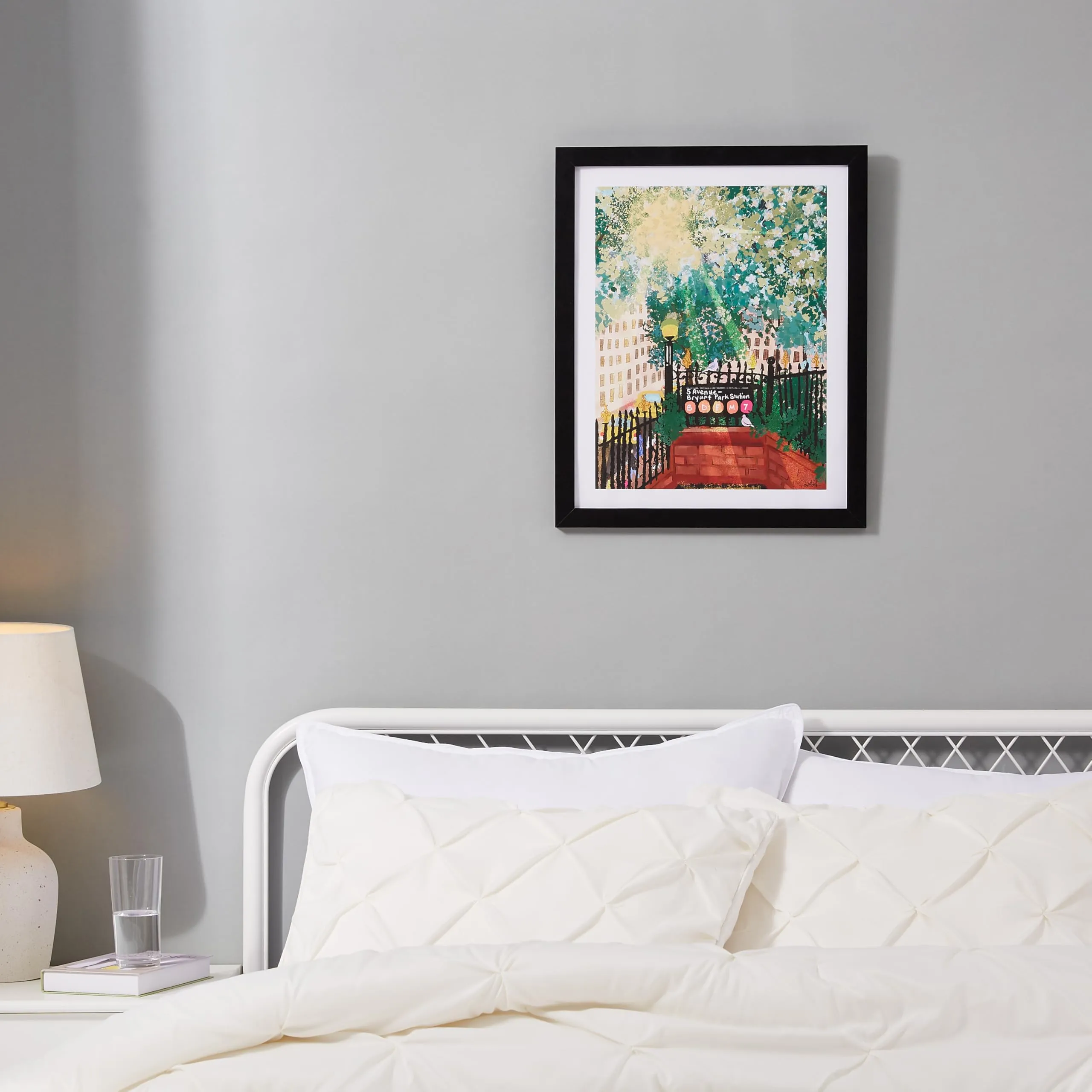 Amazon Basics Cornice Rettangolare in Legno per Poster/Foto, 40cm x 50cm, Nero - immagine 5