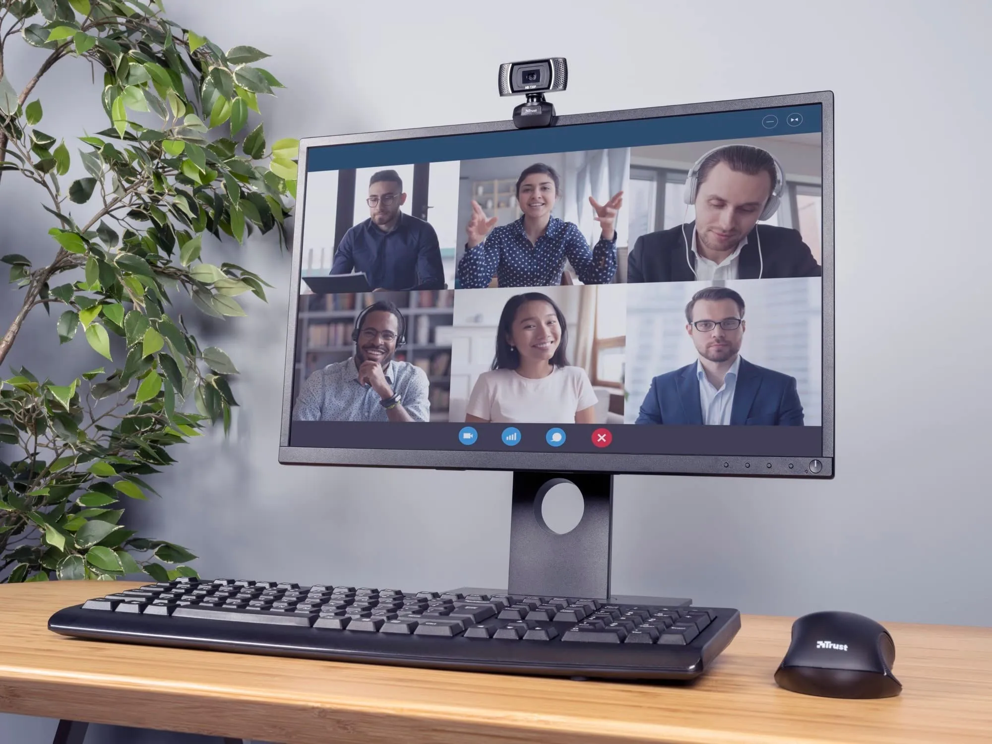Trust Trino Webcam HD con Microfono Incorporato, 1280 x 720, USB 2.0 - Nero - immagine 5