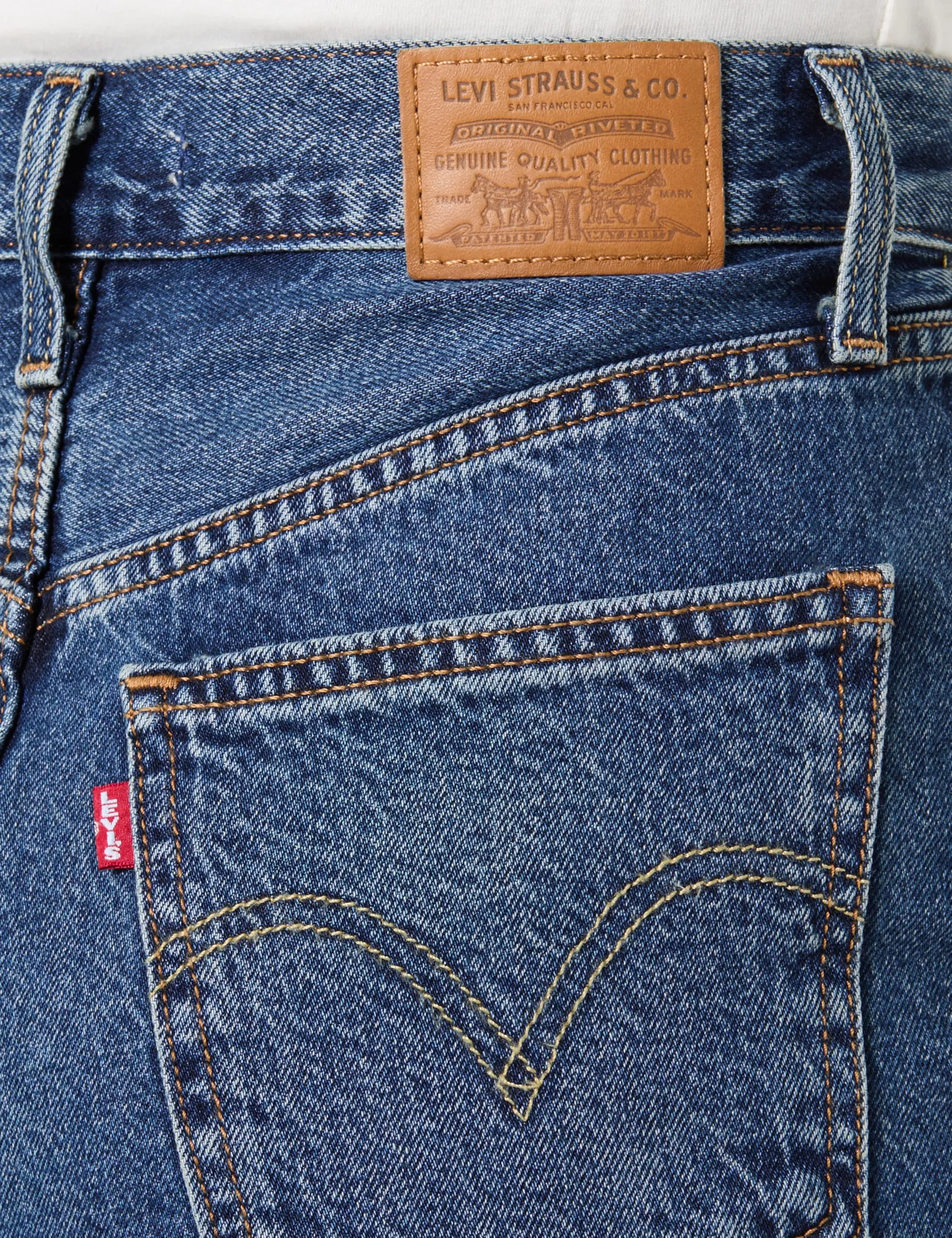 Levi's HR Back Slit Skirt Review Time 31W - immagine 4