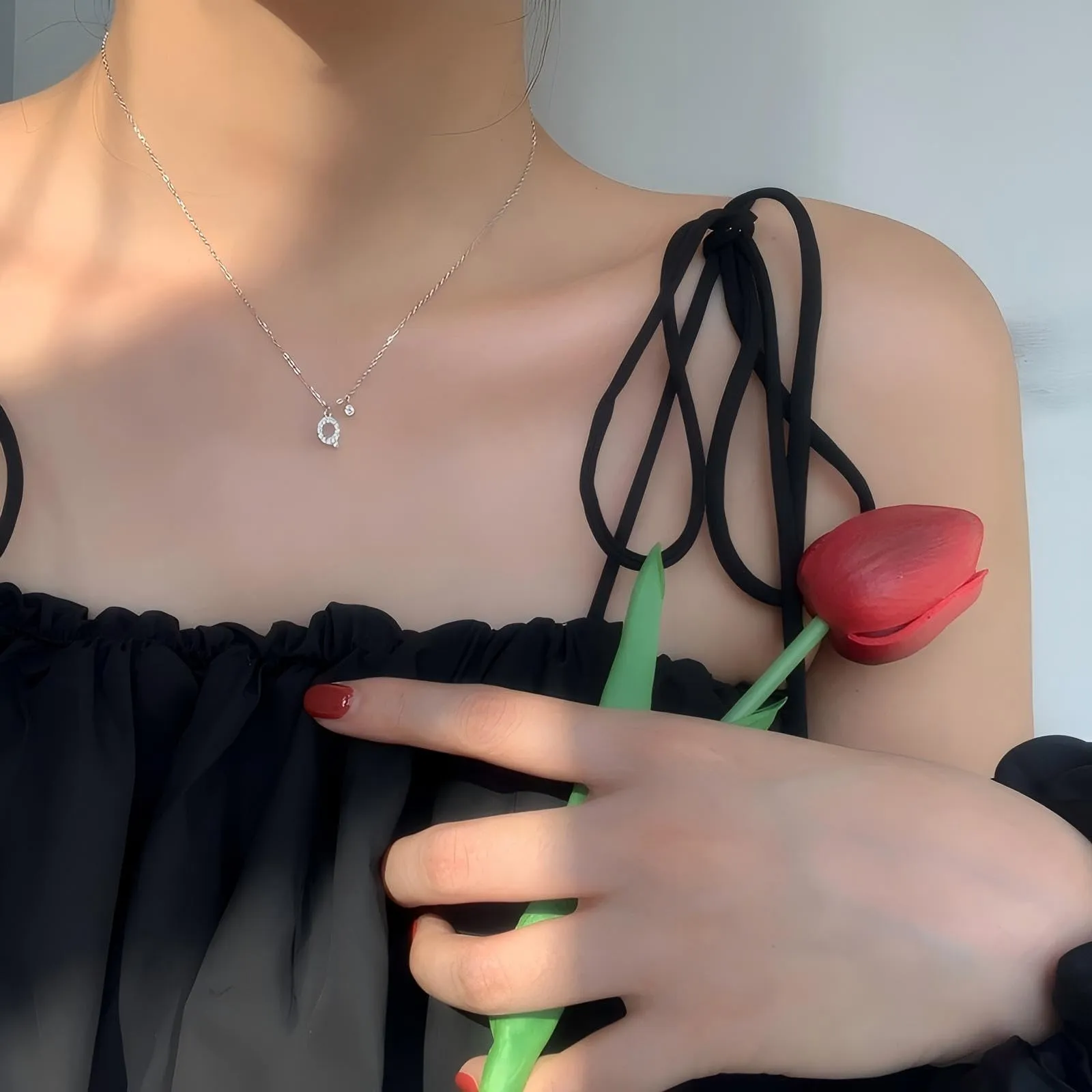 GUOYU Collana Iniziale Lettera Q in Argento e Zirconi per Donna e Ragazza - immagine 3