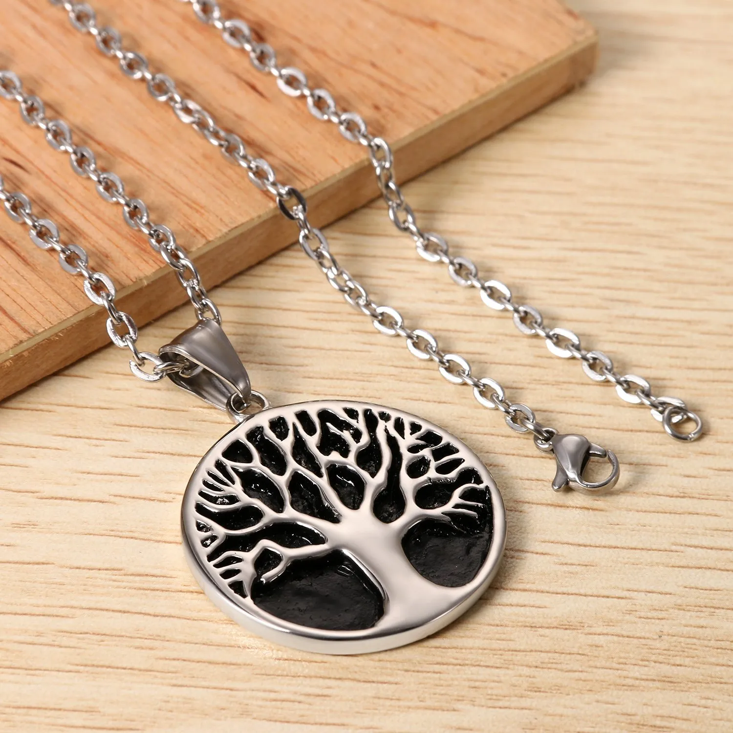 Flongo Collana con Ciondolo Albero della Vita in Acciaio Inossidabile per Uomo, Stile Moto Punk, Colore Argento/Oro - immagine 3