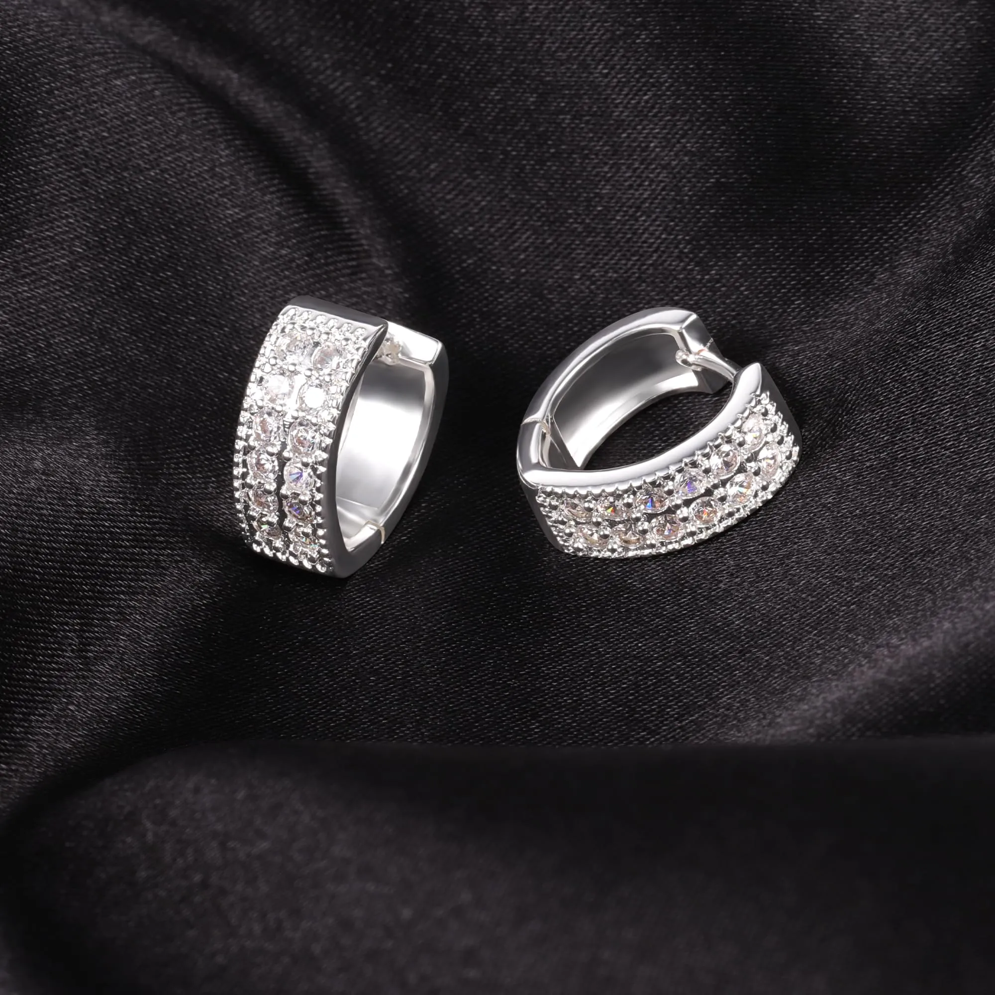 ALEXCRAFT Orecchini a Spillo Cuore Argentati con Zirconi Pavé SCEU300S - immagine 4