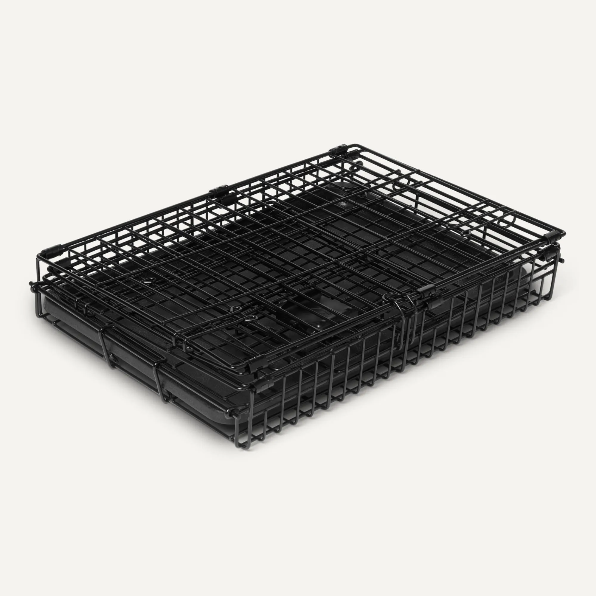 Amazon Basics Gabbia per Cani in Filo Metallico Pieghevole con Vassoio, 46 x 32 x 38 cm, Nera - immagine 4