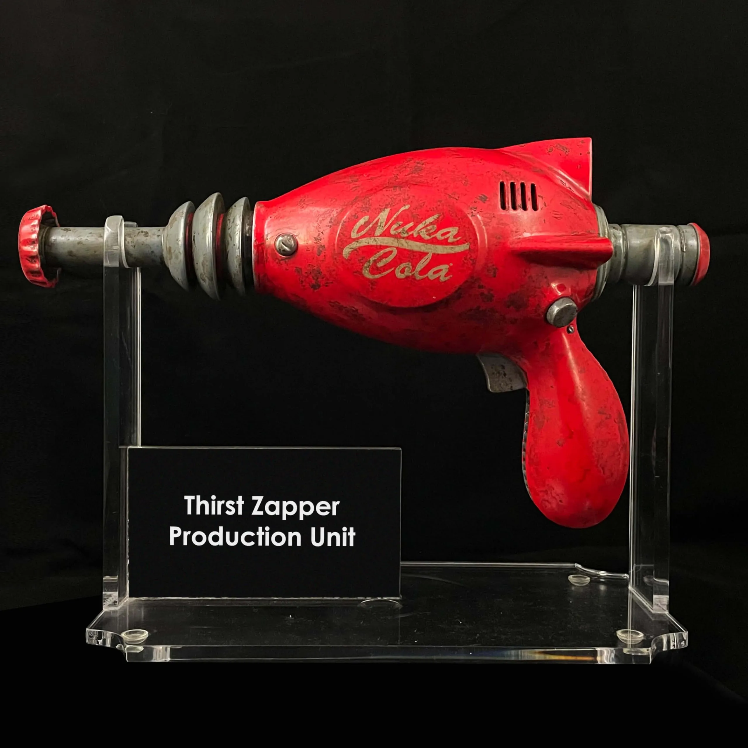 FanWraps Fallout 4 Nuka-World Thirst Zapper Life-Size Replica - immagine 7