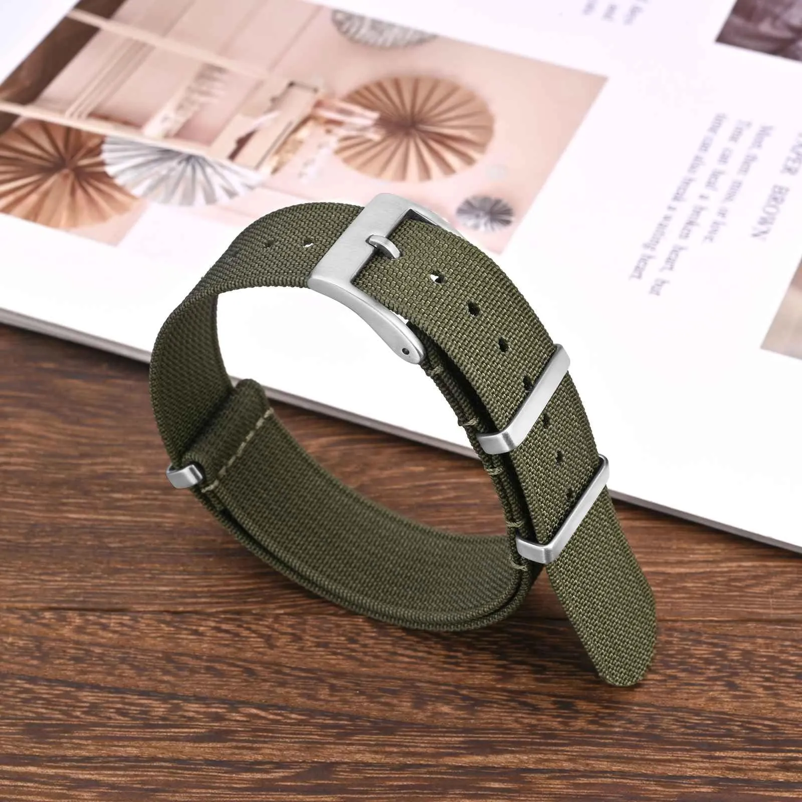 ANNEFIT Cinturino per Orologio in Nylon 21mm con Fibbia in Acciaio Inossidabile (Verde Oliva) - immagine 7