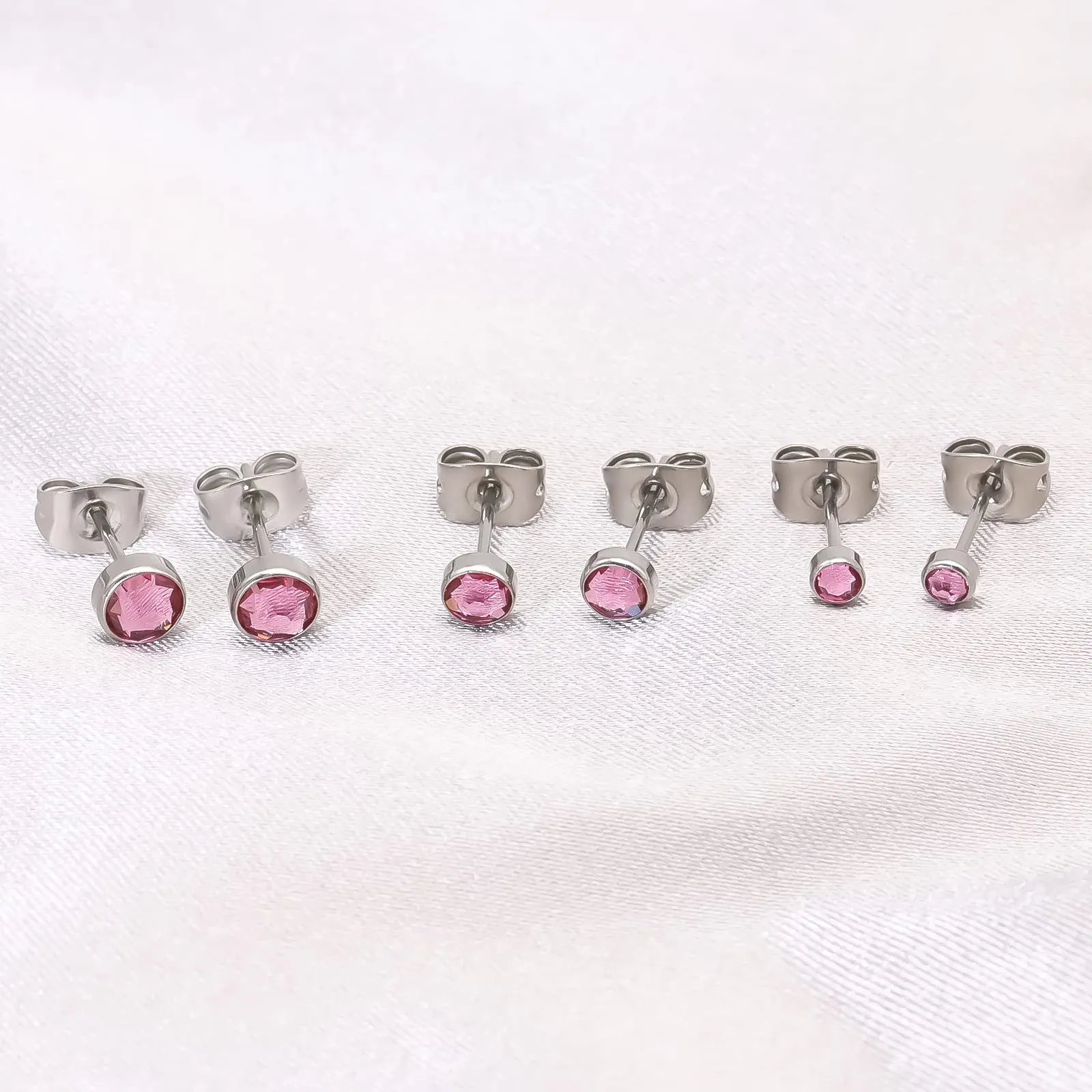 Artskin Orecchini in titanio ipoallergenici 3mm per donna e ragazza - immagine 5