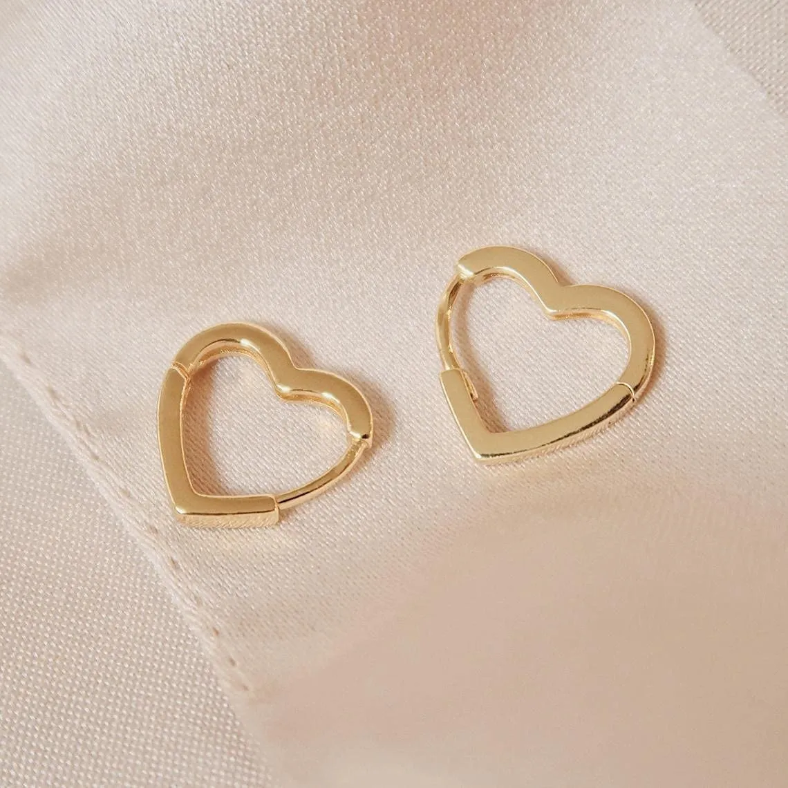ALEXCRAFT Set di 3 Paia di Orecchini a Cerchio Donna Oro 14K Lucido Cuore Huggie - immagine 6